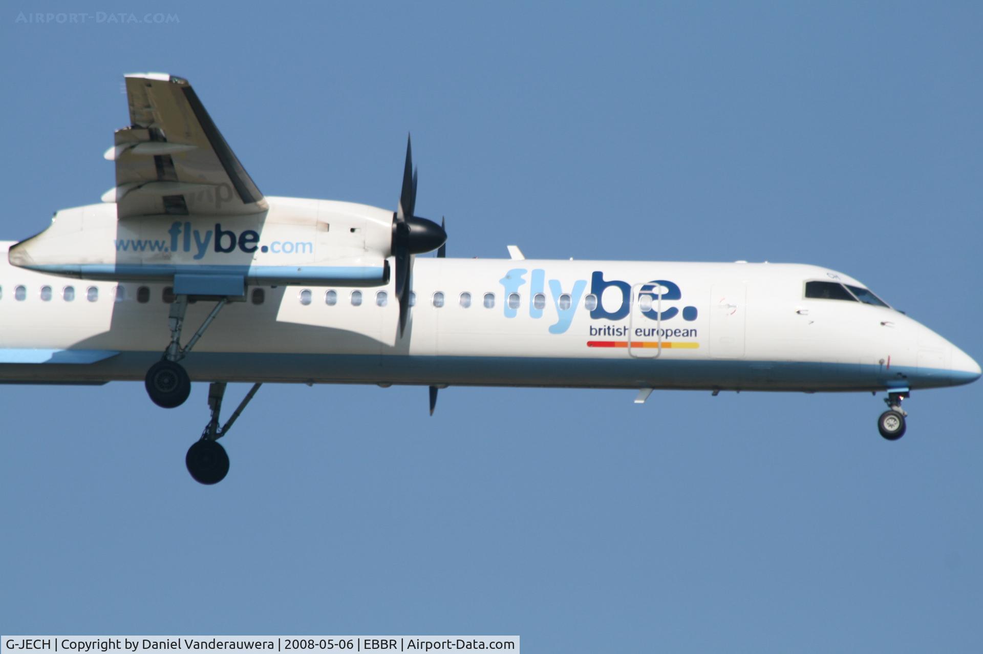 G-JECH, 2005 De Havilland Canada DHC-8-402Q Dash 8 C/N 4103, flight BE7181 is descending to rwy 02