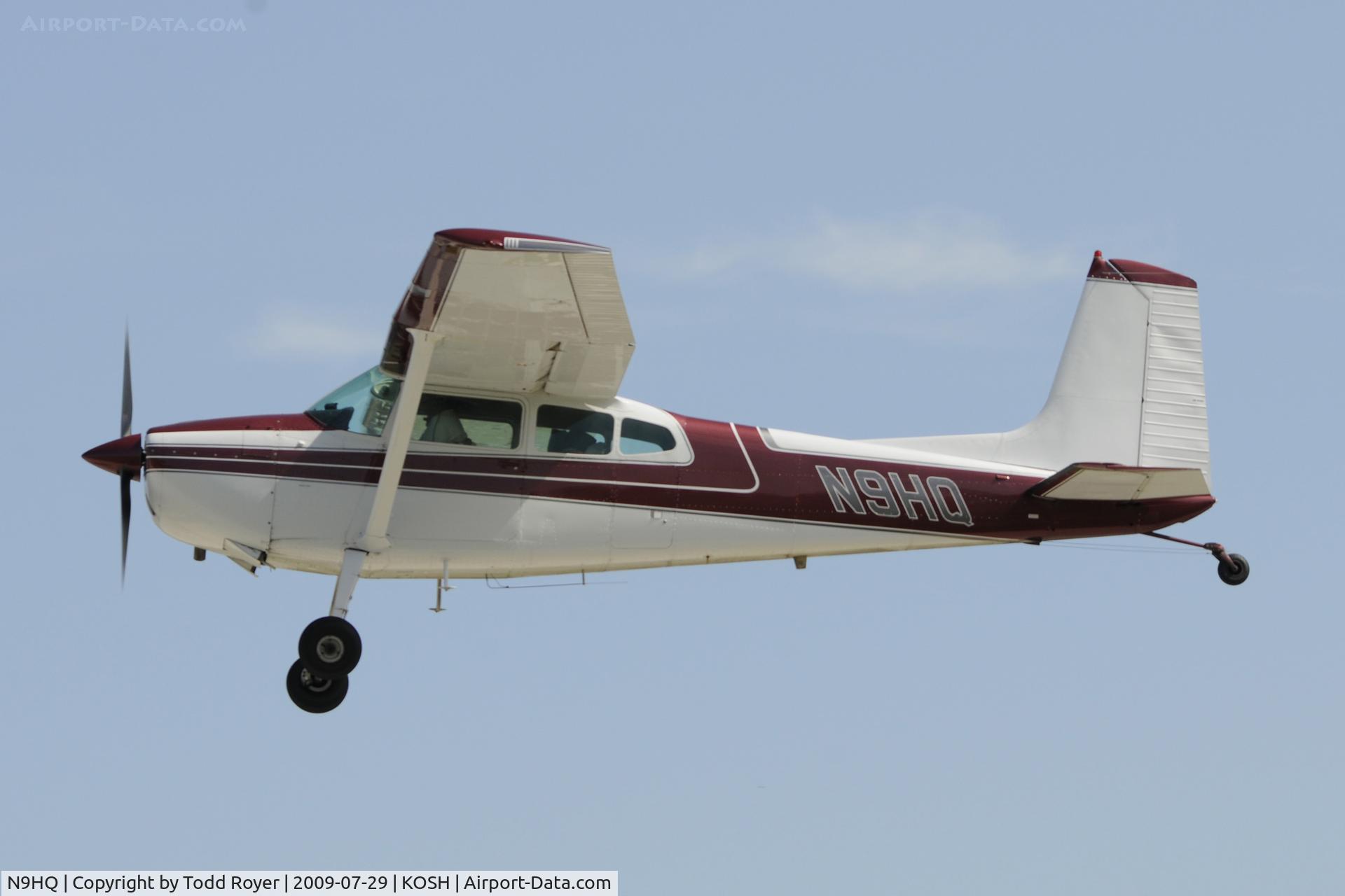N9HQ, 1968 Cessna 180H Skywagon C/N 18051946, Departing OSH on 27