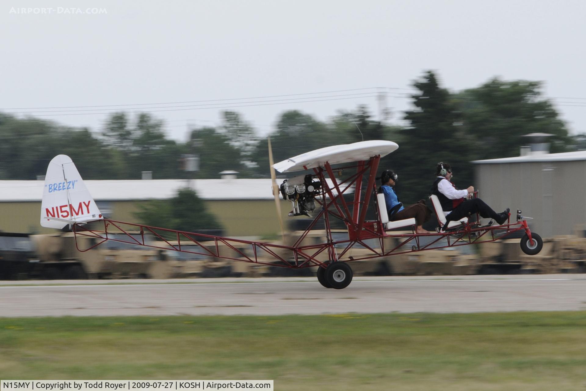 N15MY, 2008 Breezy RLU-1 C/N M148361JB, Departing OSH on 18