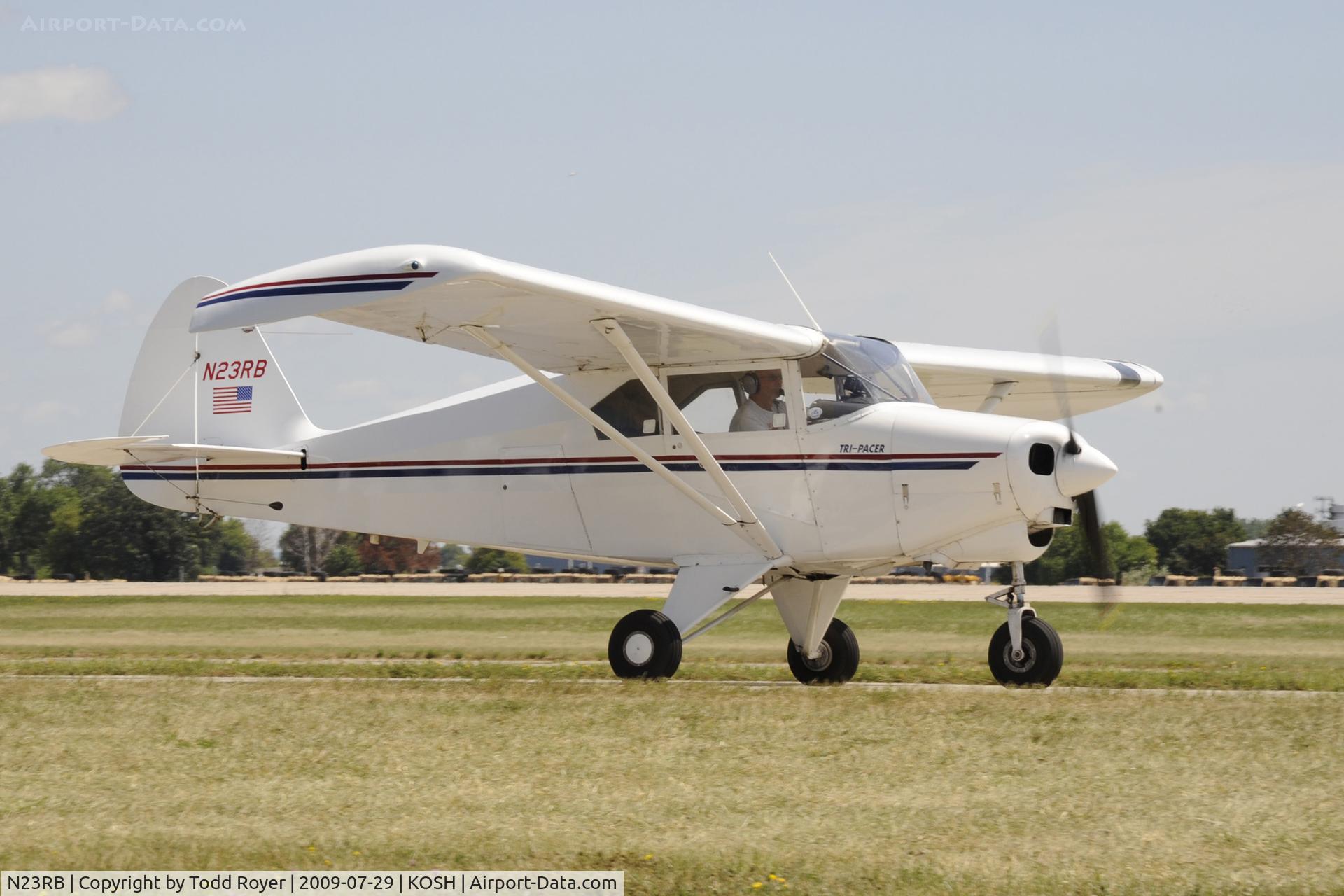 N23RB, 1956 Piper PA-22-150 C/N 22-4108, Taxi to parking