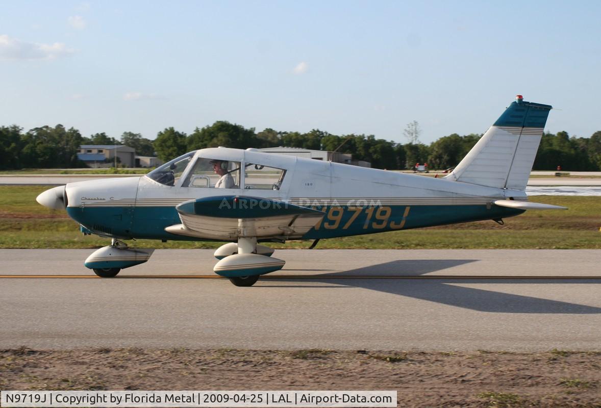 N9719J, Piper PA-28-180 Cherokee C/N 283911, Piper PA-28-180