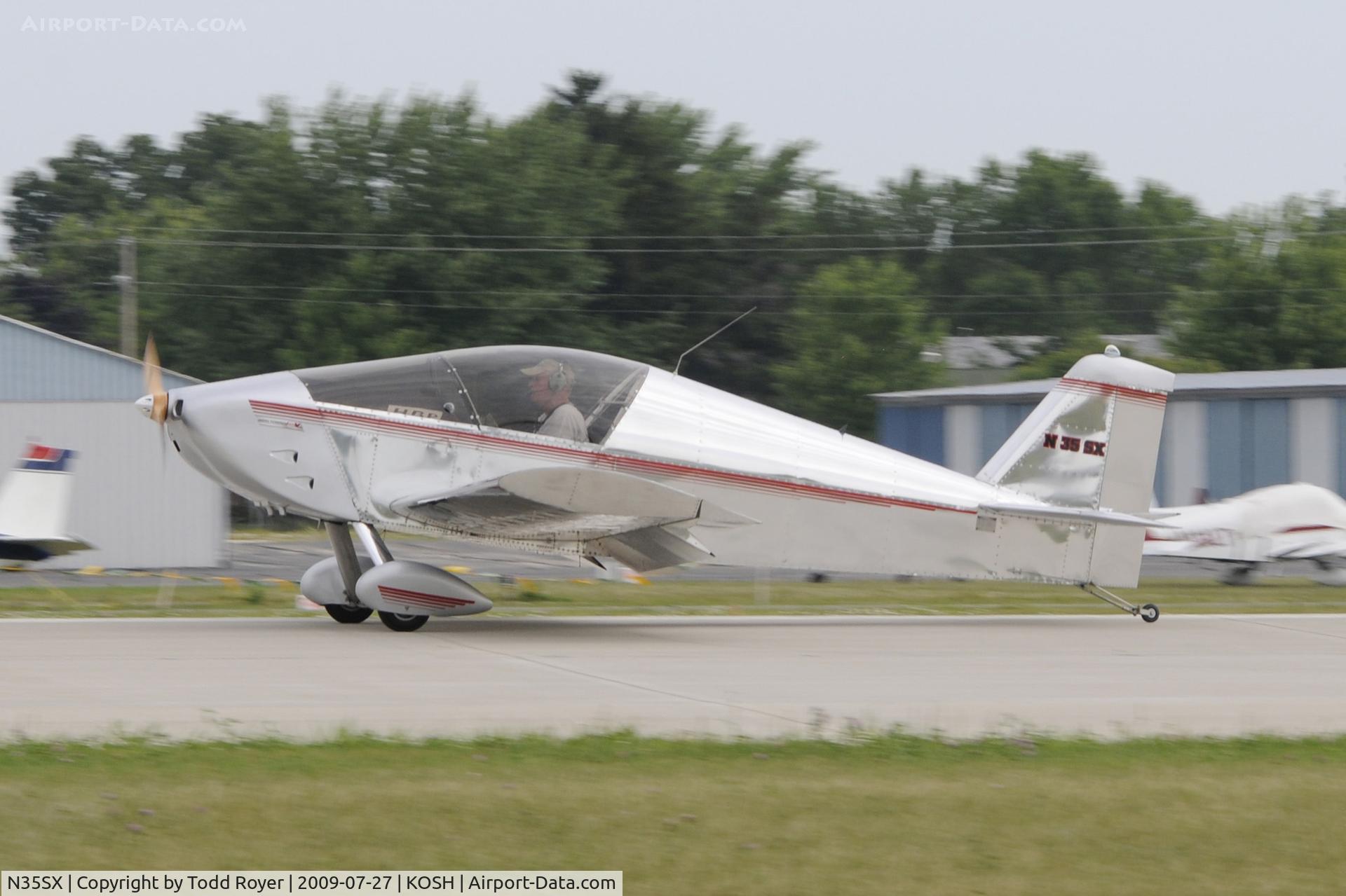 N35SX, 2002 Sonex Sonex C/N 0035, Landing 27 at OSH