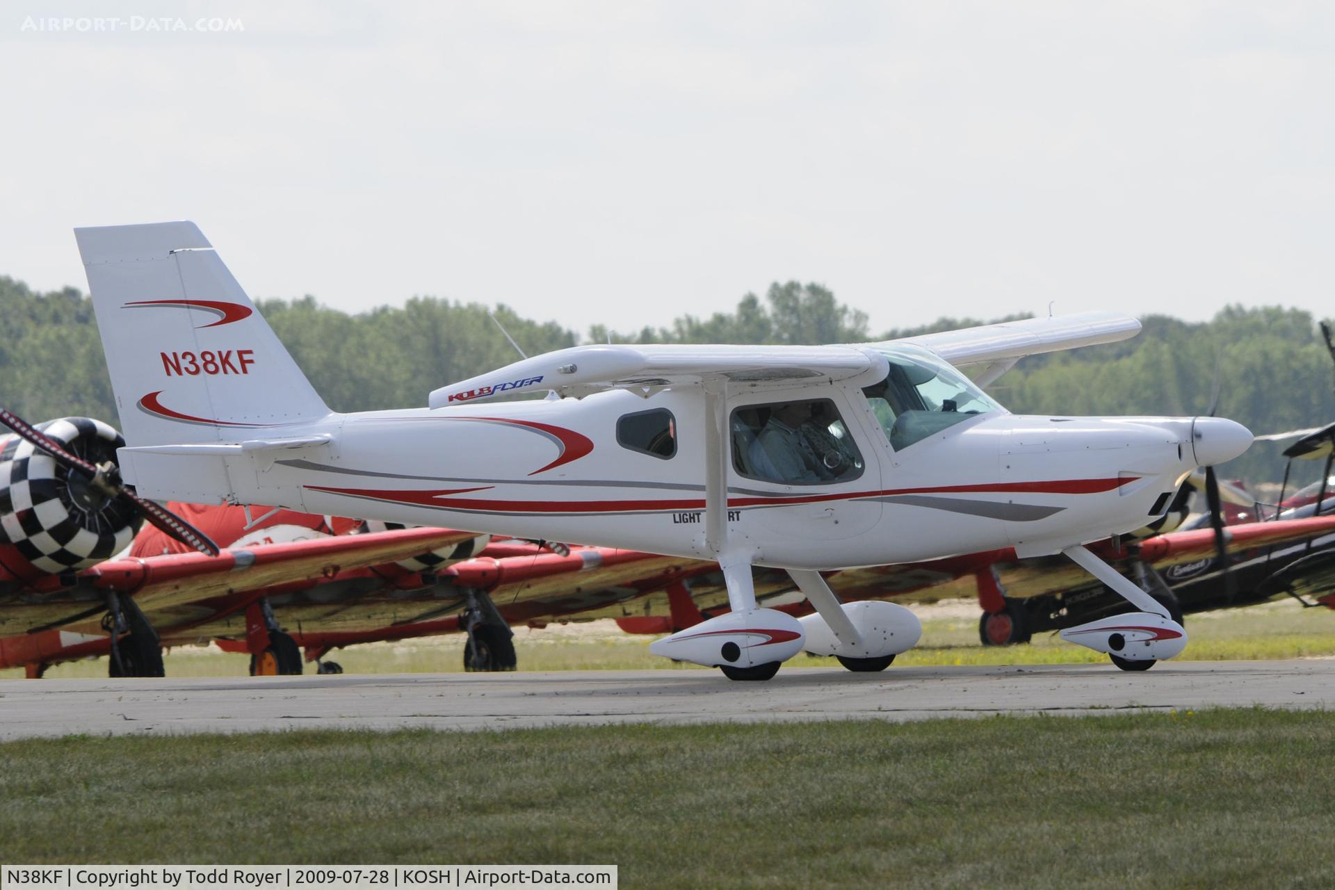 N38KF, 2008 Kolb Flyer SS C/N KF-1561, Taxi for departure