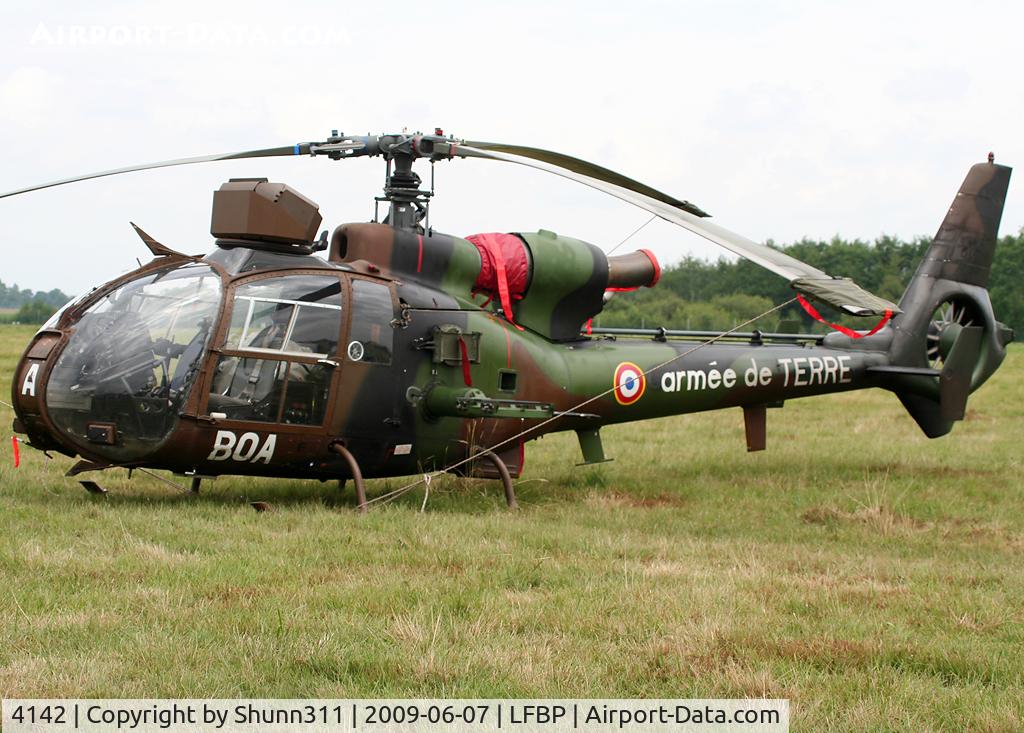 4142, Aérospatiale SA-342M Gazelle C/N 2142, Static display during PUF Airshow 2009