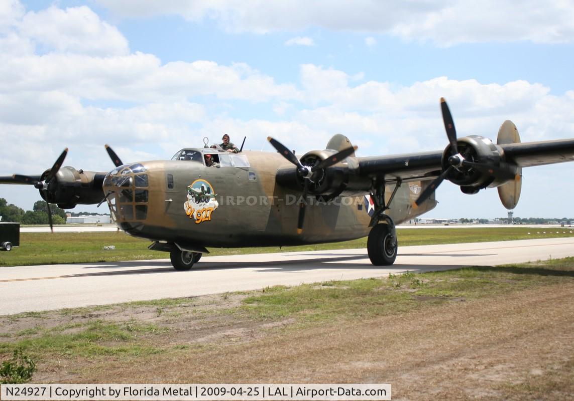 N24927, 1940 Consolidated Vultee RLB30 (B-24) C/N 18, Ol 927