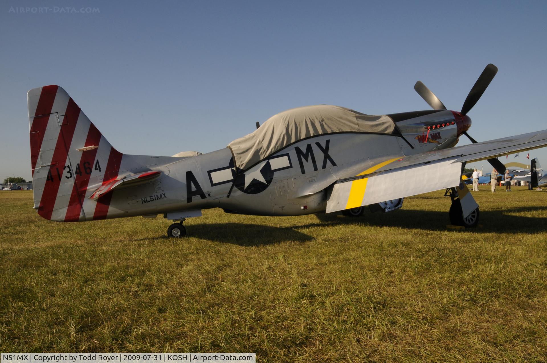 N51MX, 1944 North American F-51D Mustang C/N 45-11559, Oshkosh EAA Fly-in 2009