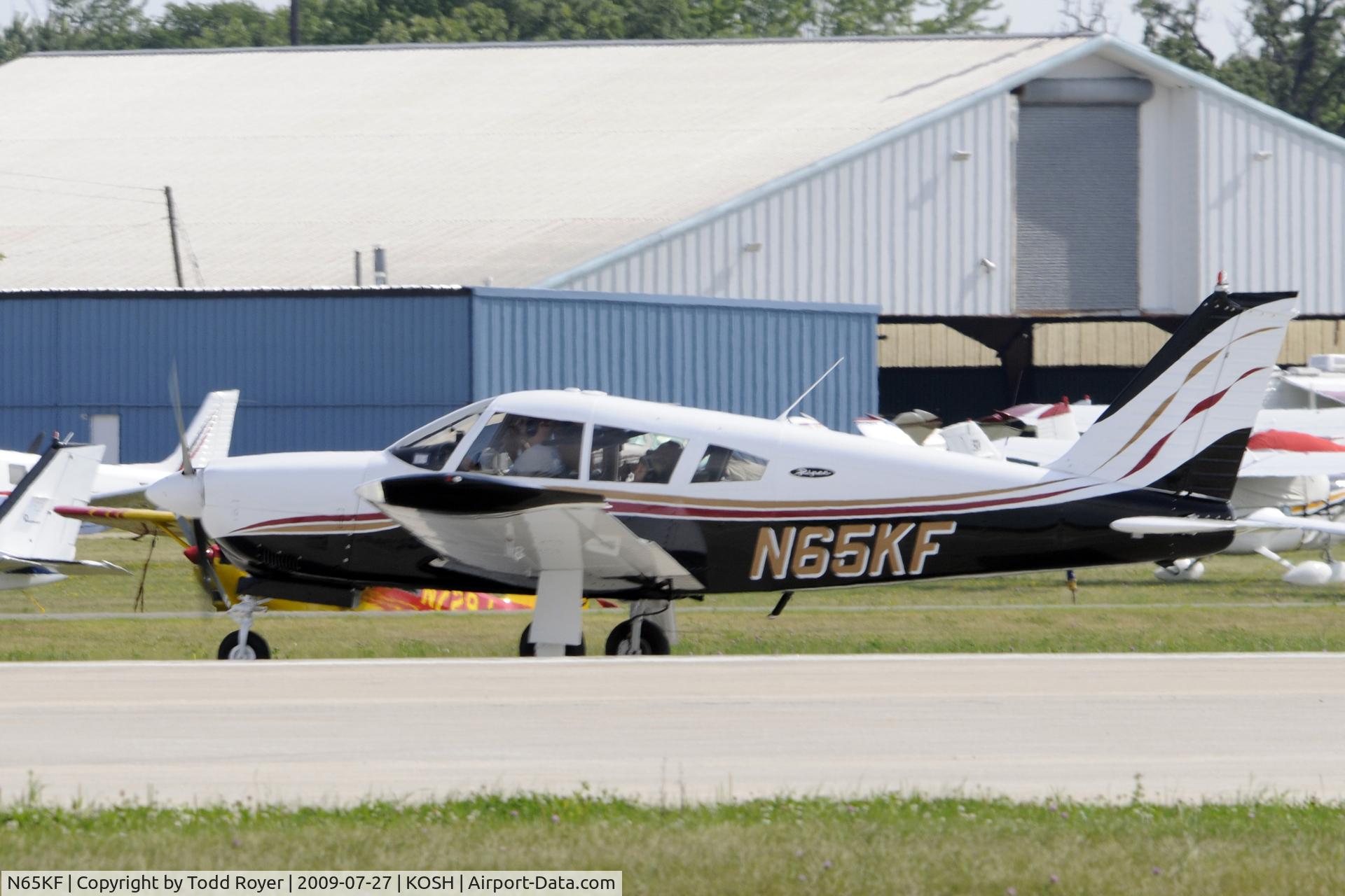 N65KF, 1968 Piper PA-28R-180 Cherokee Arrow C/N 28R-30906, Taxi to parking