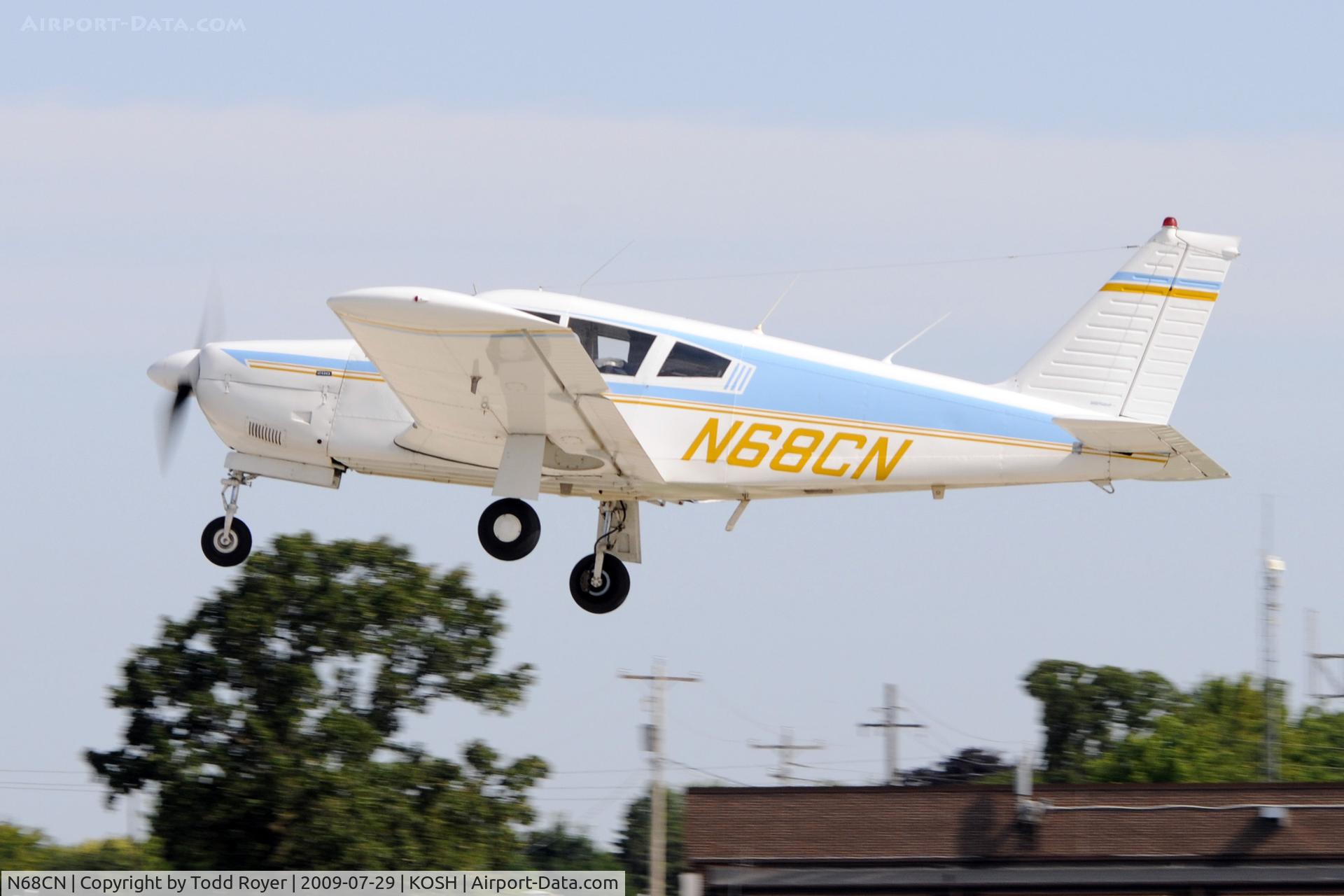 N68CN, 1969 Piper PA-28R-200 C/N 28R-35388, Departing OSH on 27