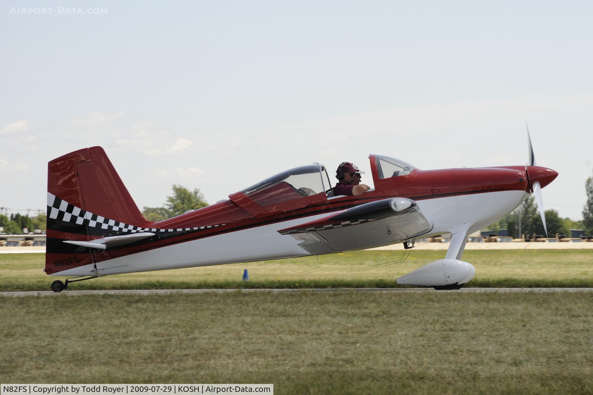 N82FS, 2008 Vans RV-7 C/N 72866, Taxi for departure