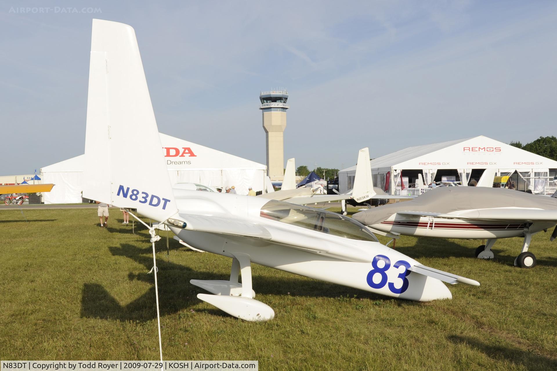 N83DT, 1995 Rutan Long-EZ C/N 534, Oshkosh EAA Fly-in 2009