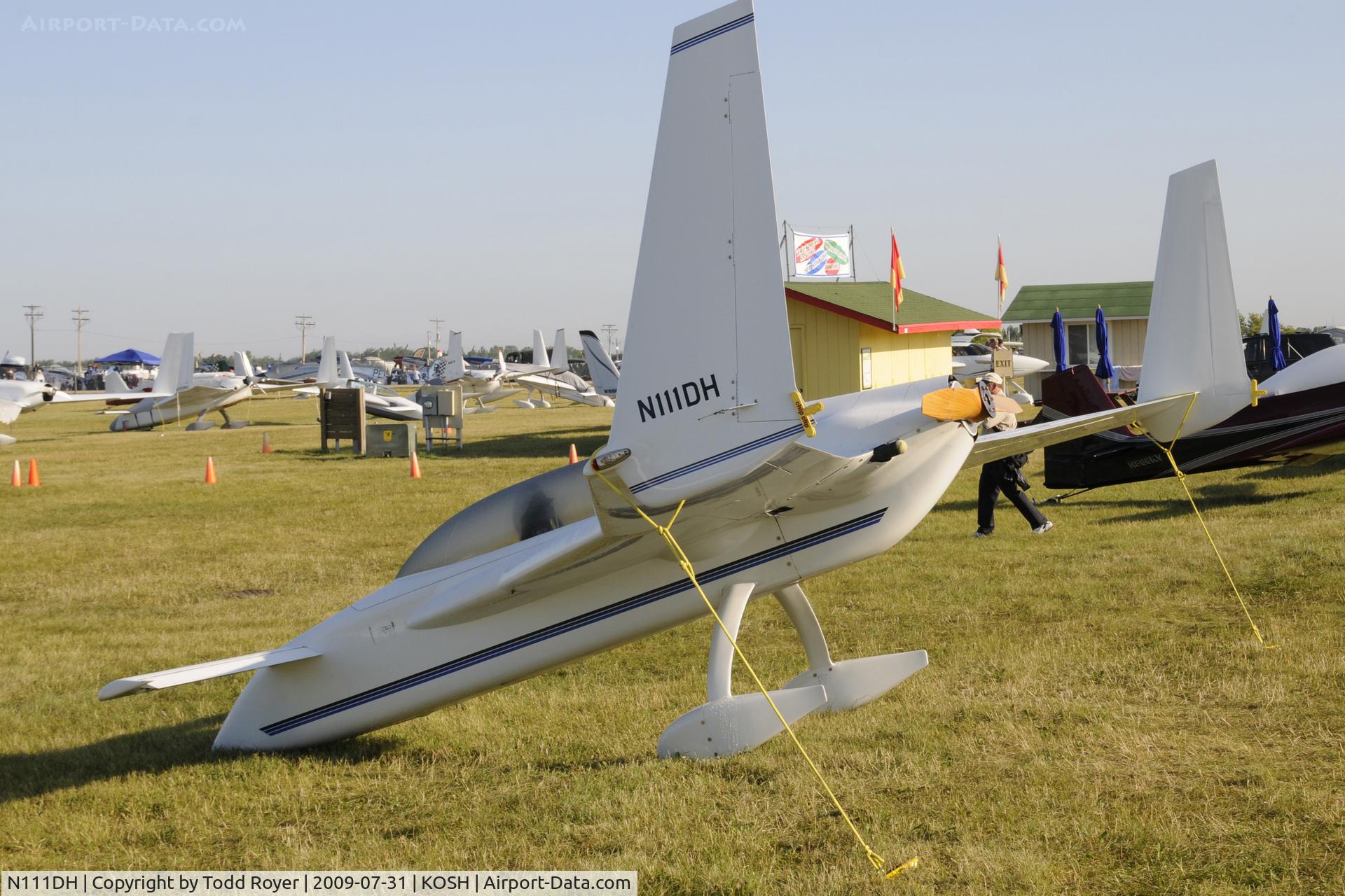 N111DH, 1991 Rutan Long-EZ C/N 336, Oshkosh EAA Fly-in 2009