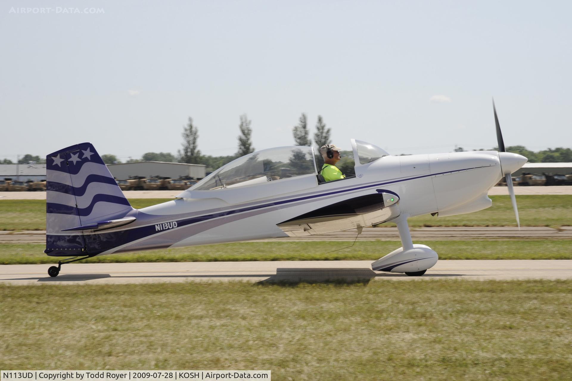 N113UD, 2002 Vans RV-8 C/N 80459, Taxi for departure