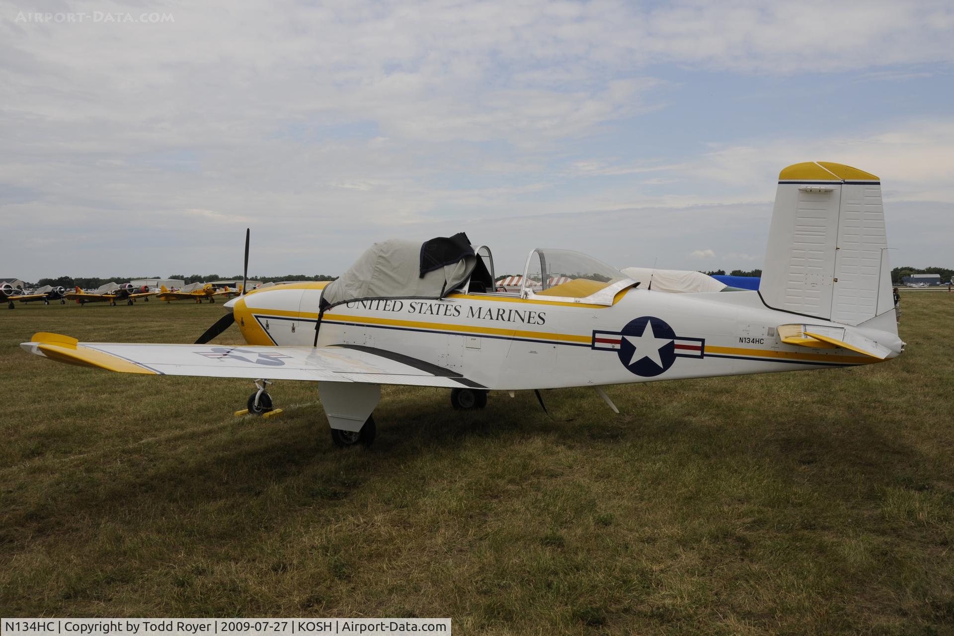 N134HC, 1958 Beech T-34A (A45) Mentor Mentor C/N CG-207, Oshkosh EAA Fly-in 2009