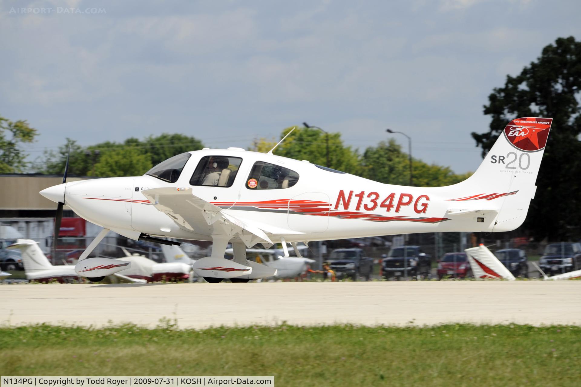 N134PG, 2008 Cirrus SR20 C/N 1935, Landing 27 at OSH