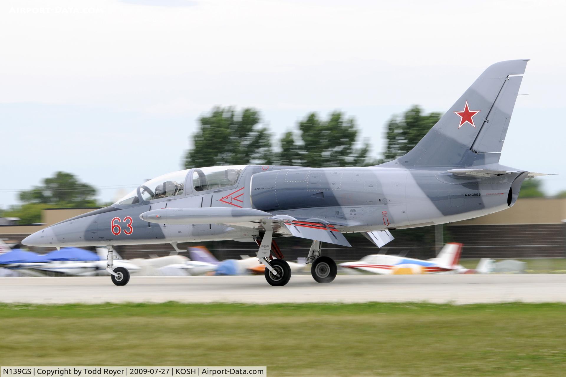 N139GS, Aero L-39C Albatros C/N 432833, Landing 27 at OSH
