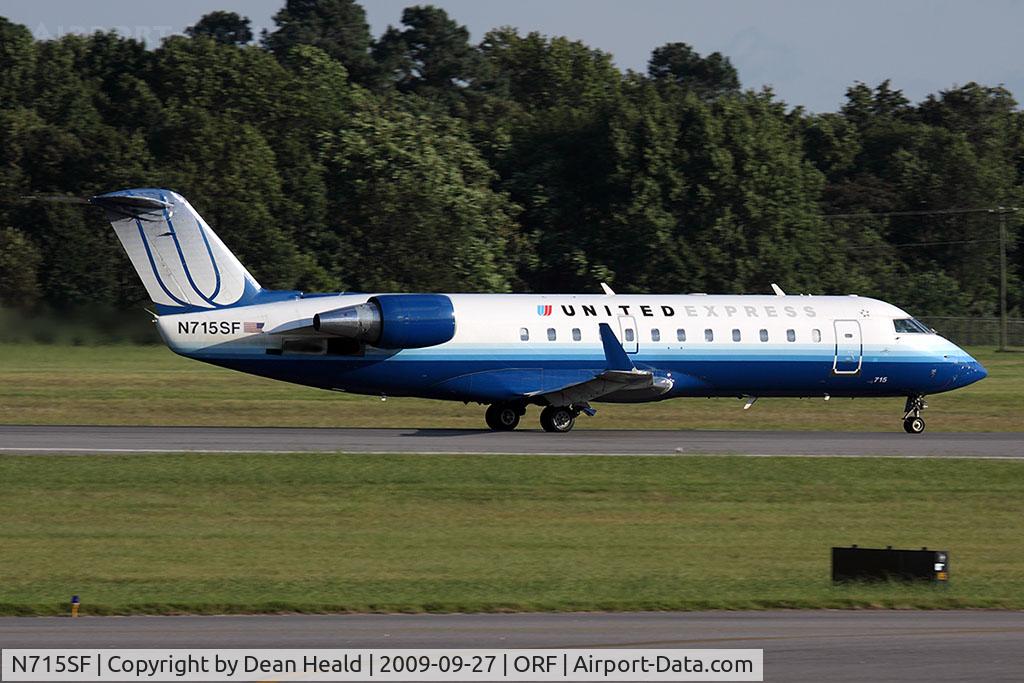 N715SF, 1996 Canadair CRJ-100LR (CL-600-2B19) C/N 7115, United Express (Mesa Airlines) N715SF (FLT ASH7011) on takeoff roll on RWY 23 enroute to Chicago O'Hare Int'l (KORD).