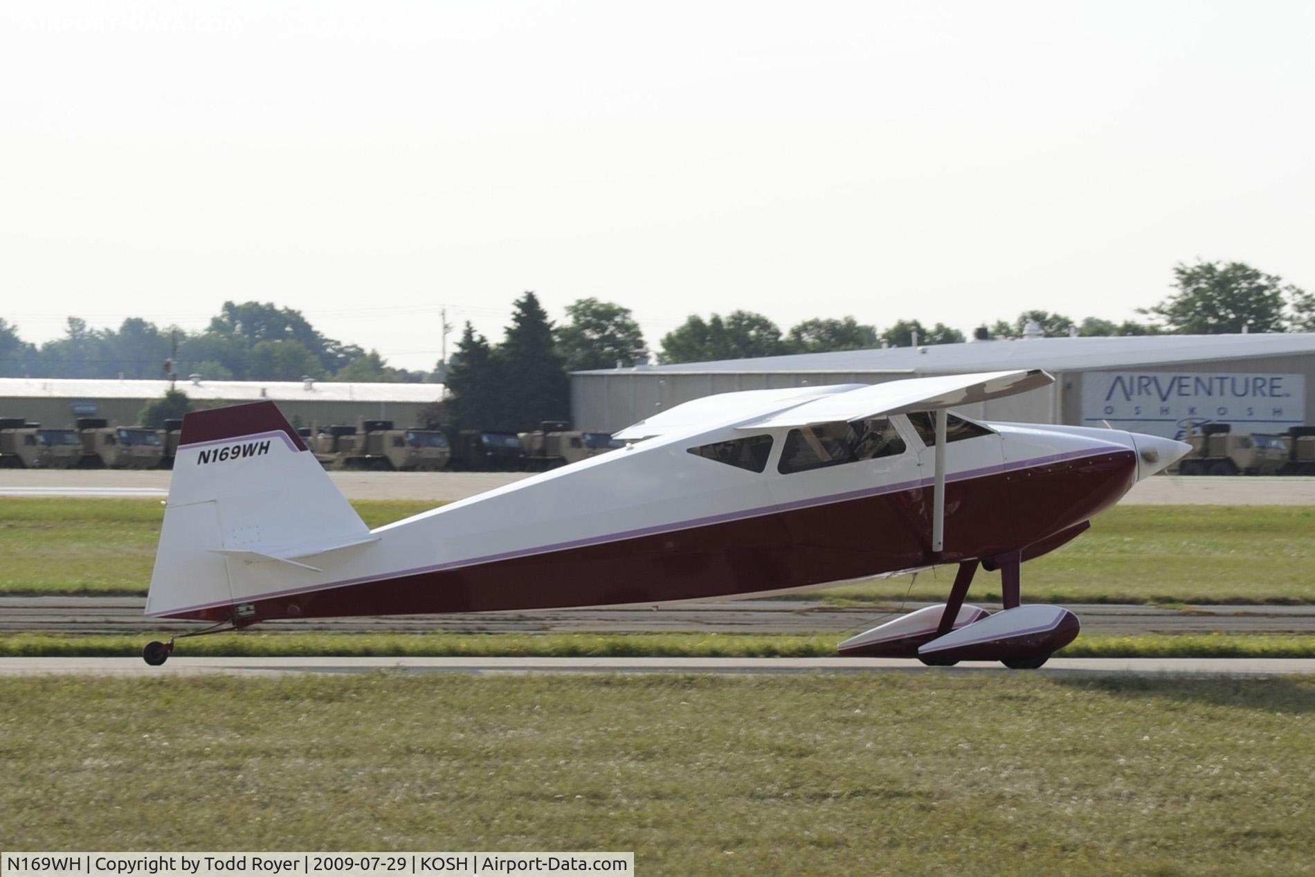 N169WH, 2004 Wittman Tailwind C/N JC10, Taxi for departure