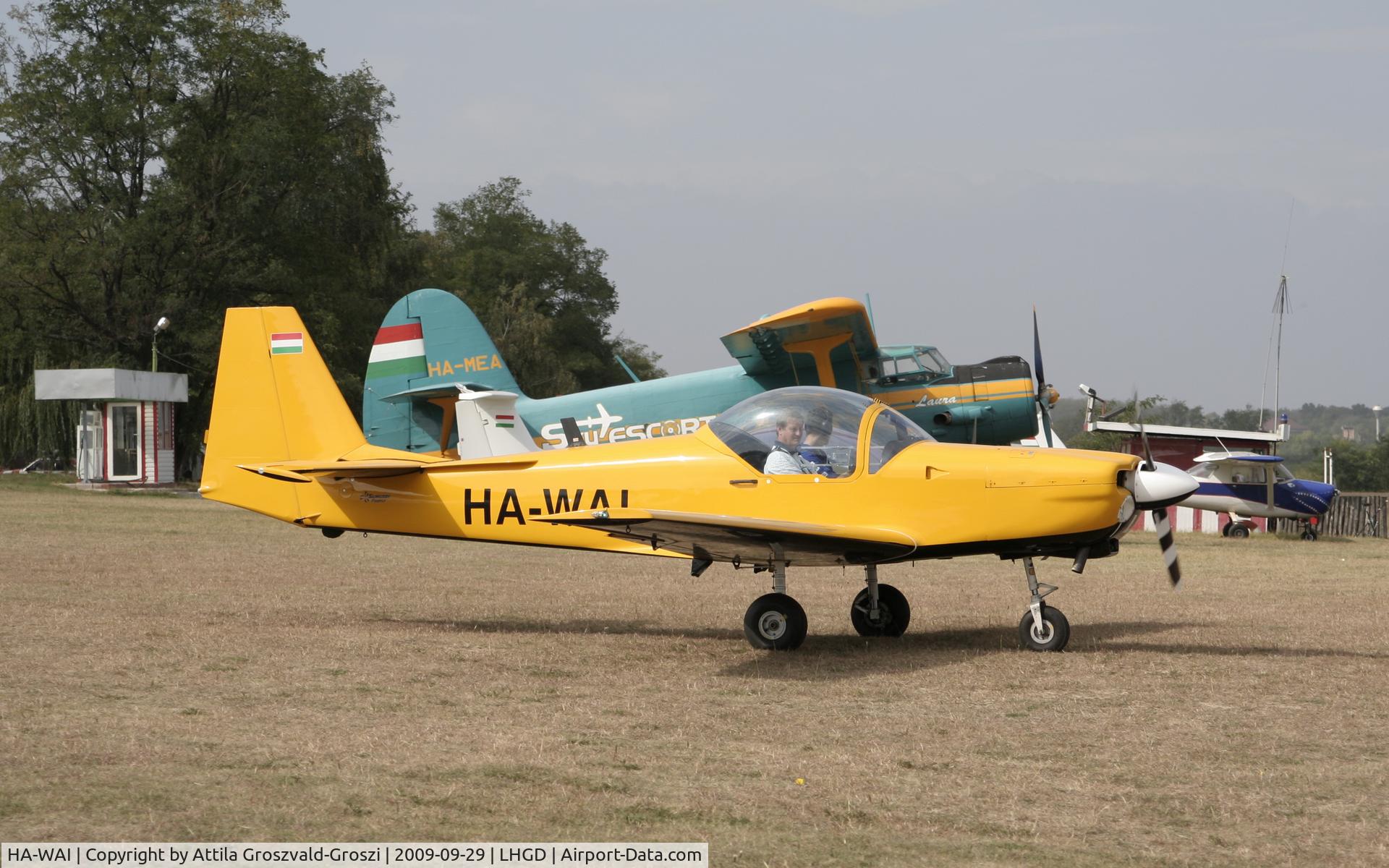 HA-WAI, 1993 Slingsby T-67M Firefly Mk2 C/N 2122, Gödöllö Airport, Hungary