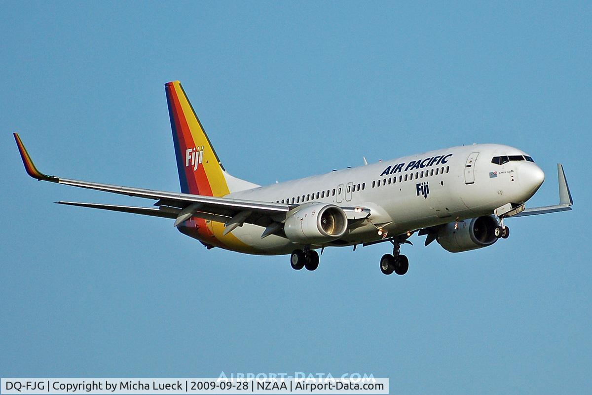 DQ-FJG, 1999 Boeing 737-8X2 C/N 29968, At Auckland