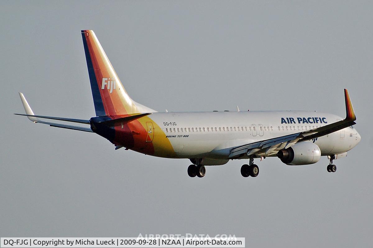 DQ-FJG, 1999 Boeing 737-8X2 C/N 29968, At Auckland