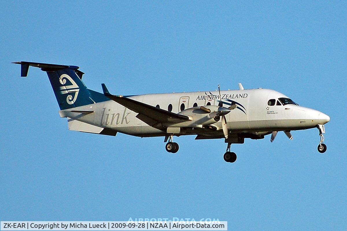 ZK-EAR, 1999 Beech 1900D C/N UE-388, At Auckland
