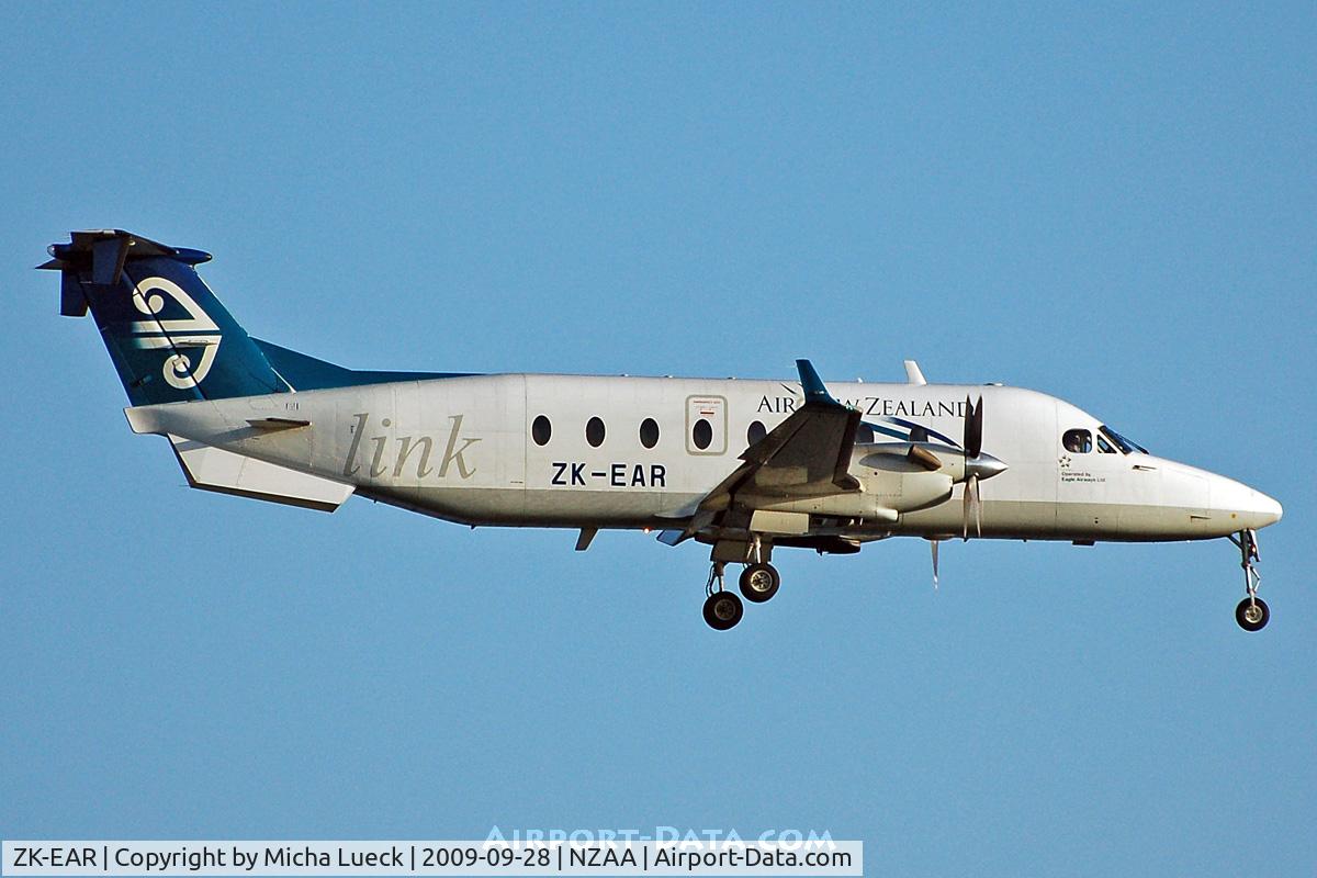 ZK-EAR, 1999 Beech 1900D C/N UE-388, At Auckland