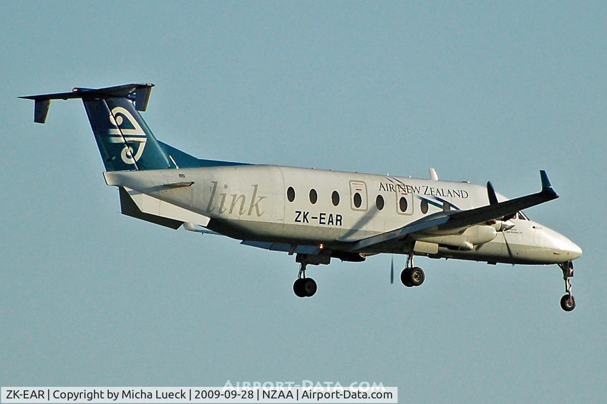 ZK-EAR, 1999 Beech 1900D C/N UE-388, At Auckland