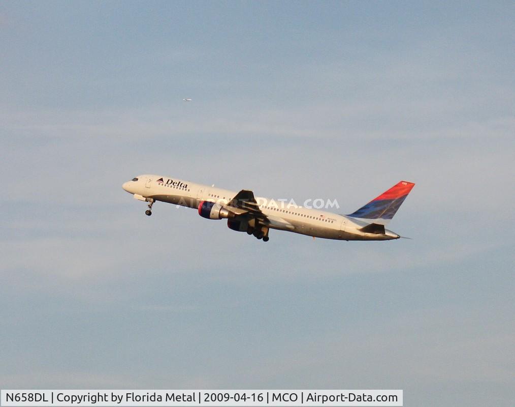 N658DL, 1990 Boeing 757-232 C/N 24420, Delta 757-200