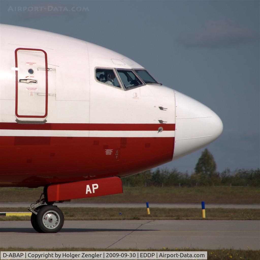 D-ABAP, 1998 Boeing 737-86J C/N 28070, Front unit of a white nosed AB
