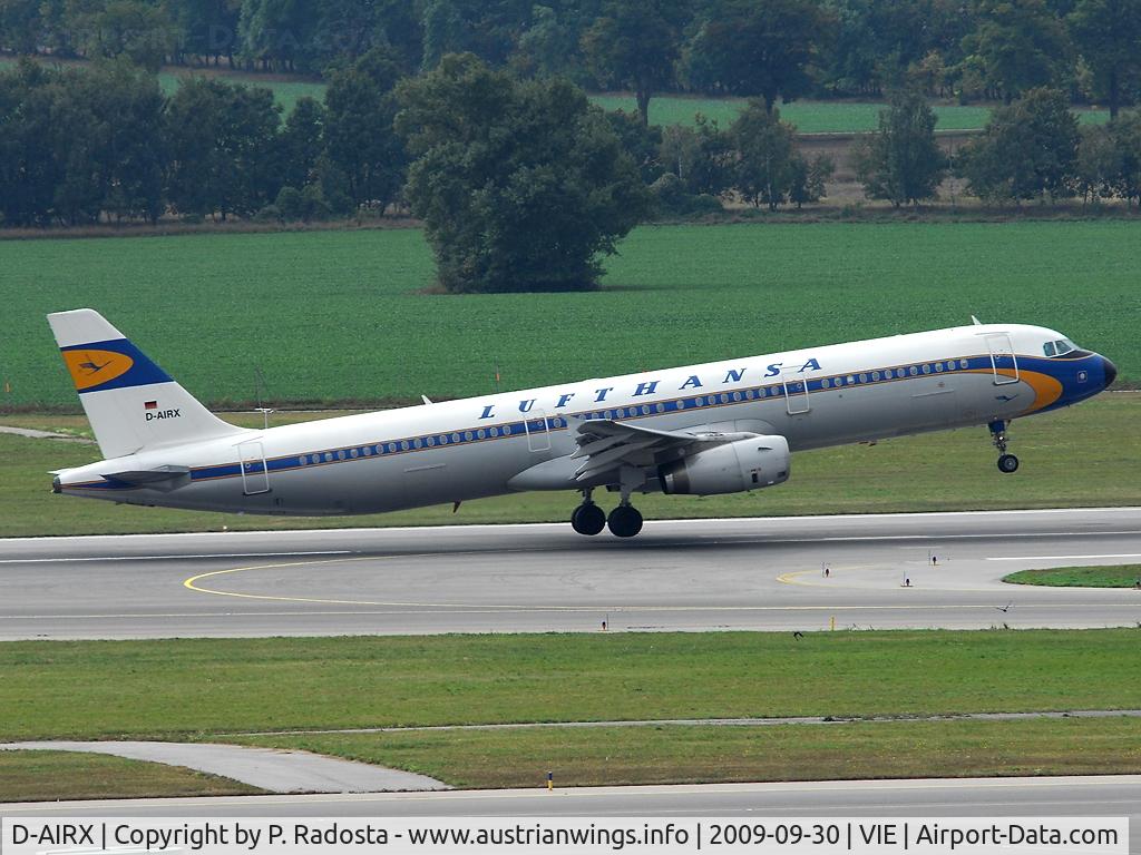 D-AIRX, 1998 Airbus A321-131 C/N 0887, Retro A 321 of LH - rare visitor at VIE