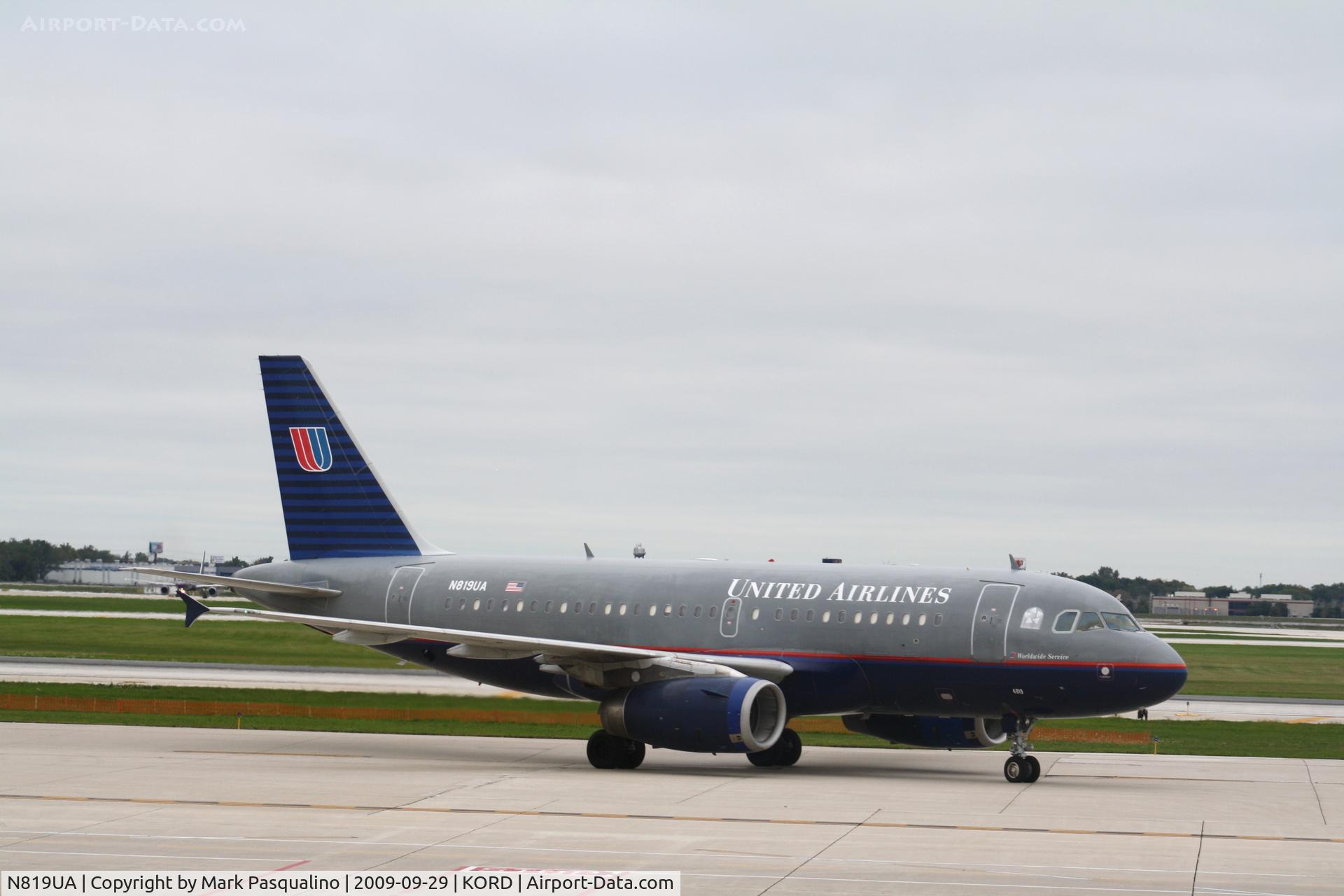 N819UA, 1998 Airbus A319-131 C/N 893, Airbus A319