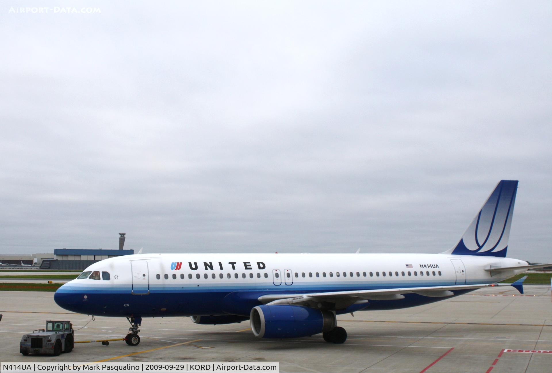 N414UA, 1994 Airbus A320-232 C/N 0472, Airbus A320