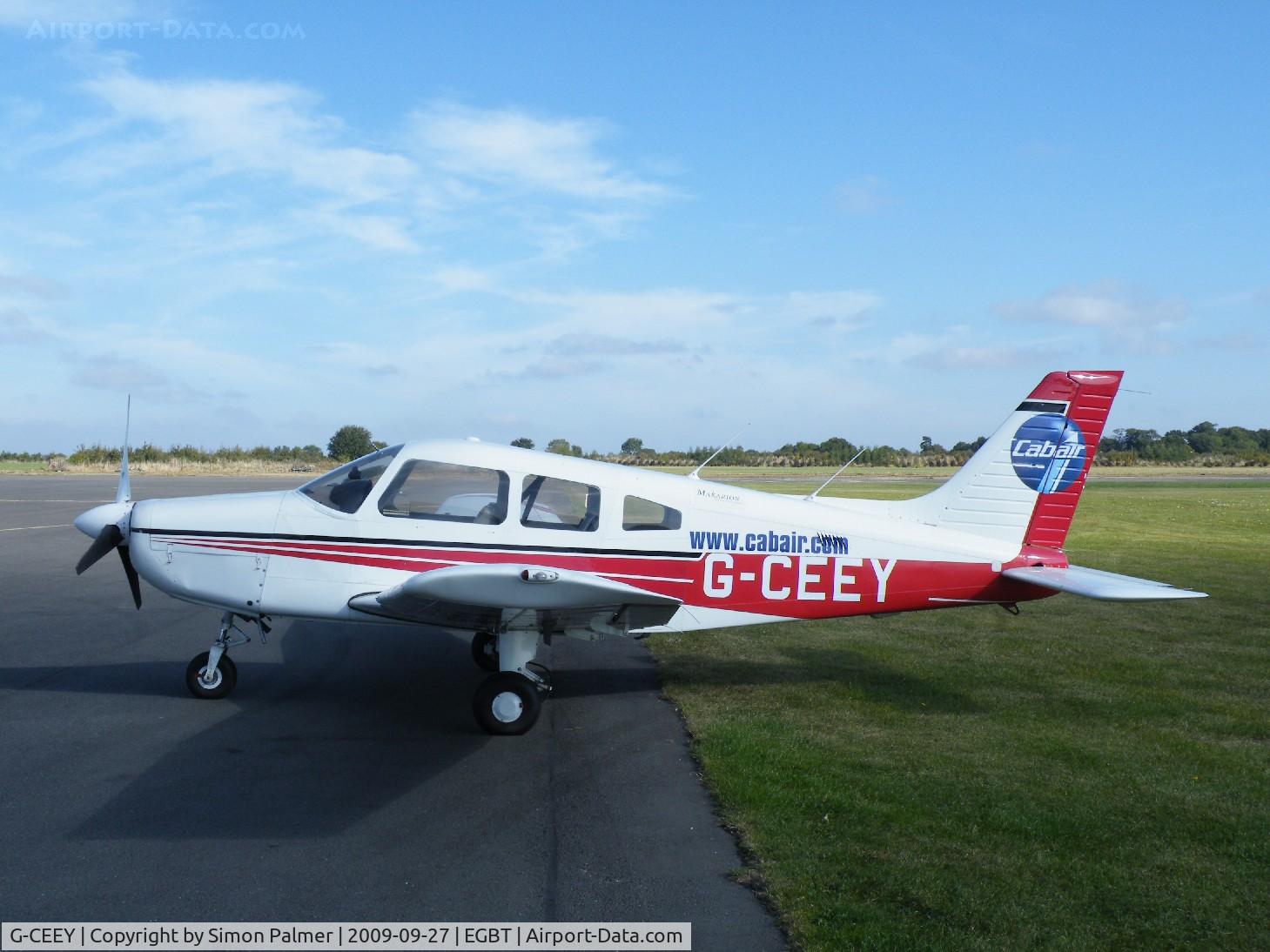 G-CEEY, 2002 Piper PA-28-161 Warrior III C/N 2842168, PA-28 at Turweston