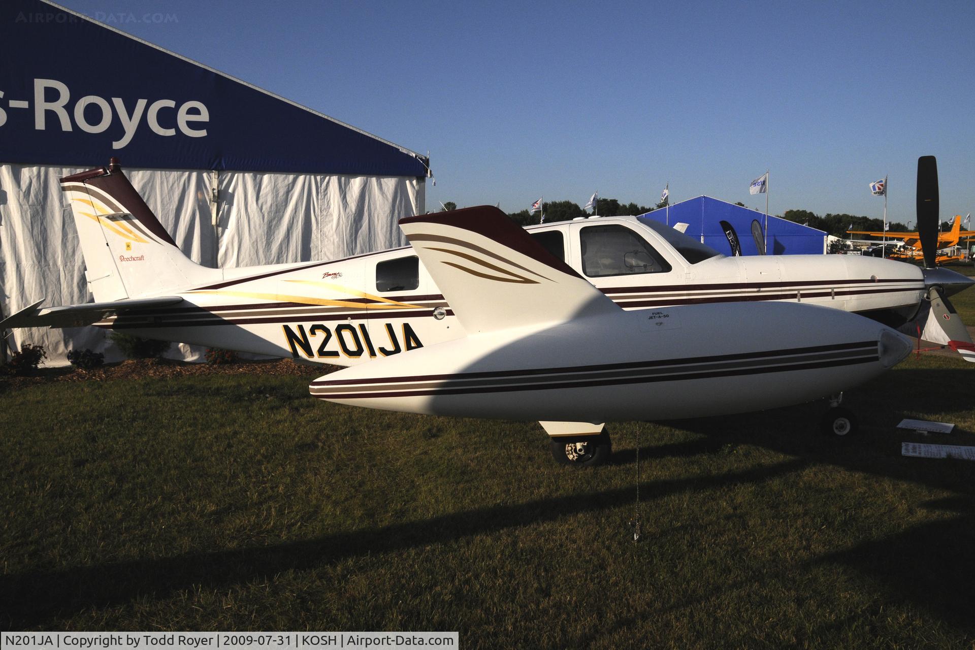 N201JA, Raytheon A36 C/N E-3501, Oshkosh EAA Fly-in 2009