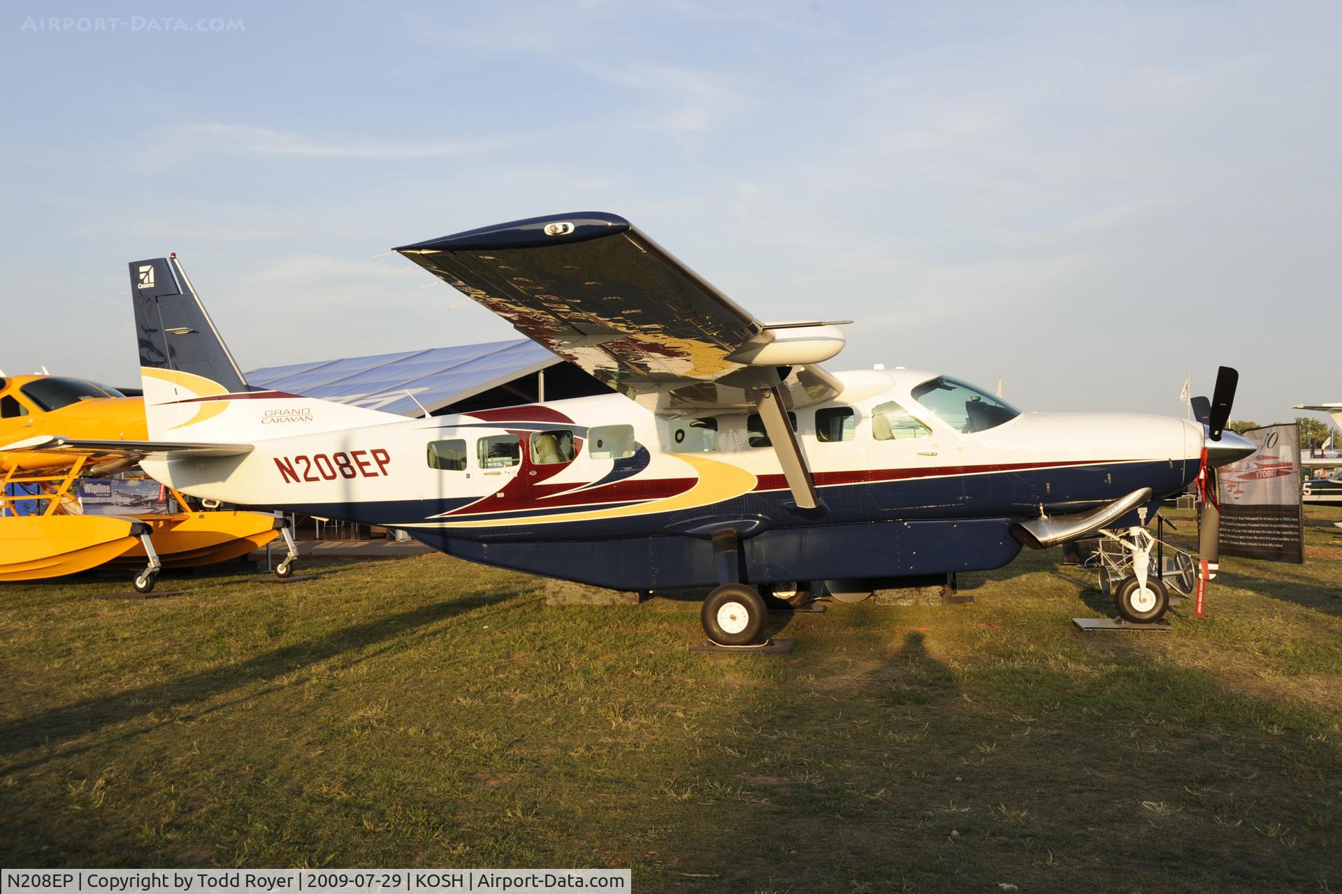 N208EP, Cessna 208B C/N 208B2112, Oshkosh EAA Fly-in 2009