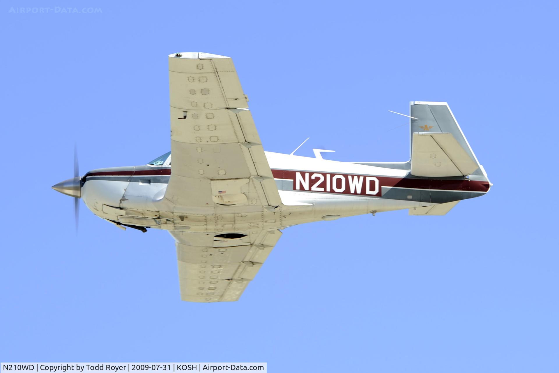N210WD, 1965 Mooney M20E C/N 936, Departing OSH on 27