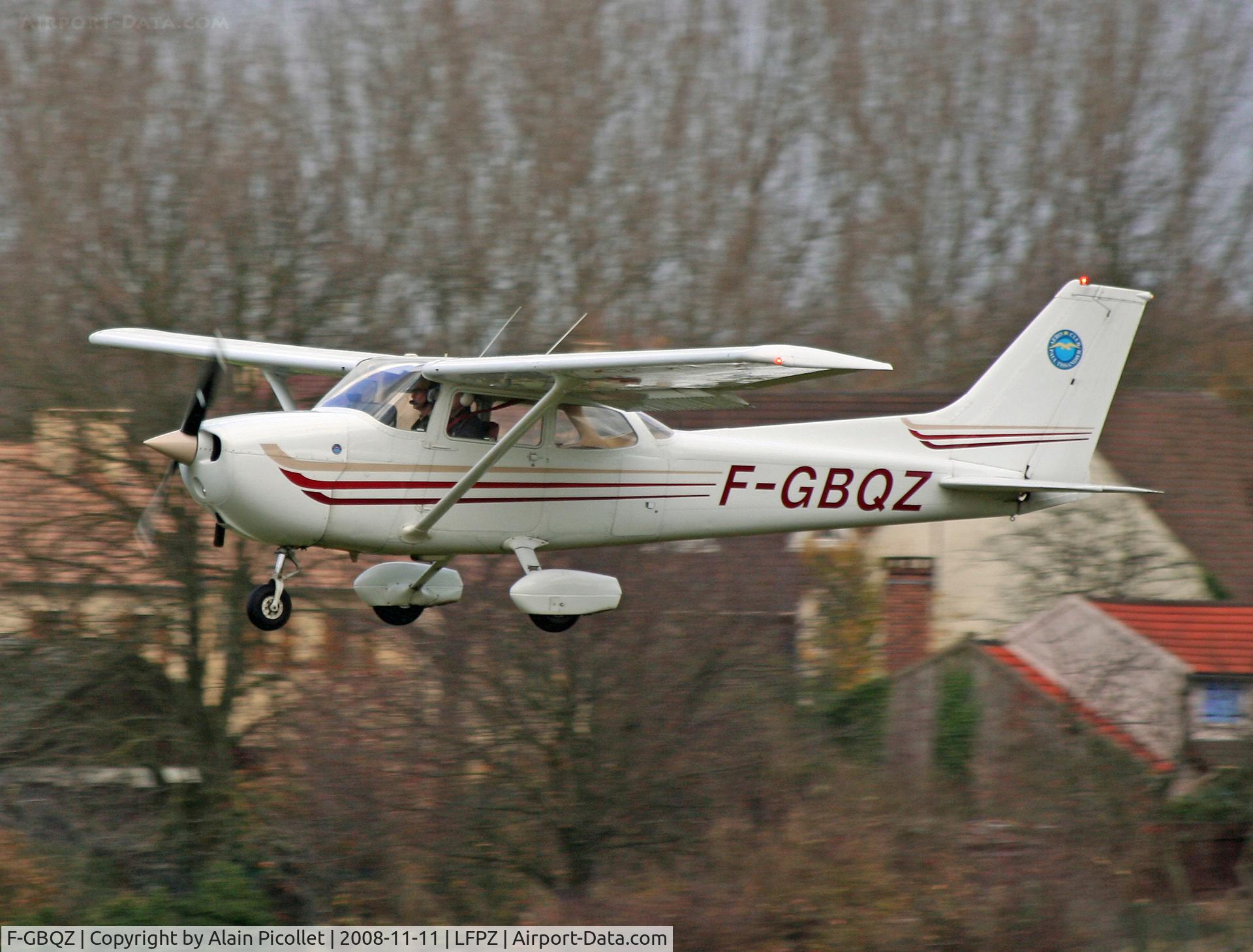 F-GBQZ, Reims F172N Skyhawk C/N 1902, landing