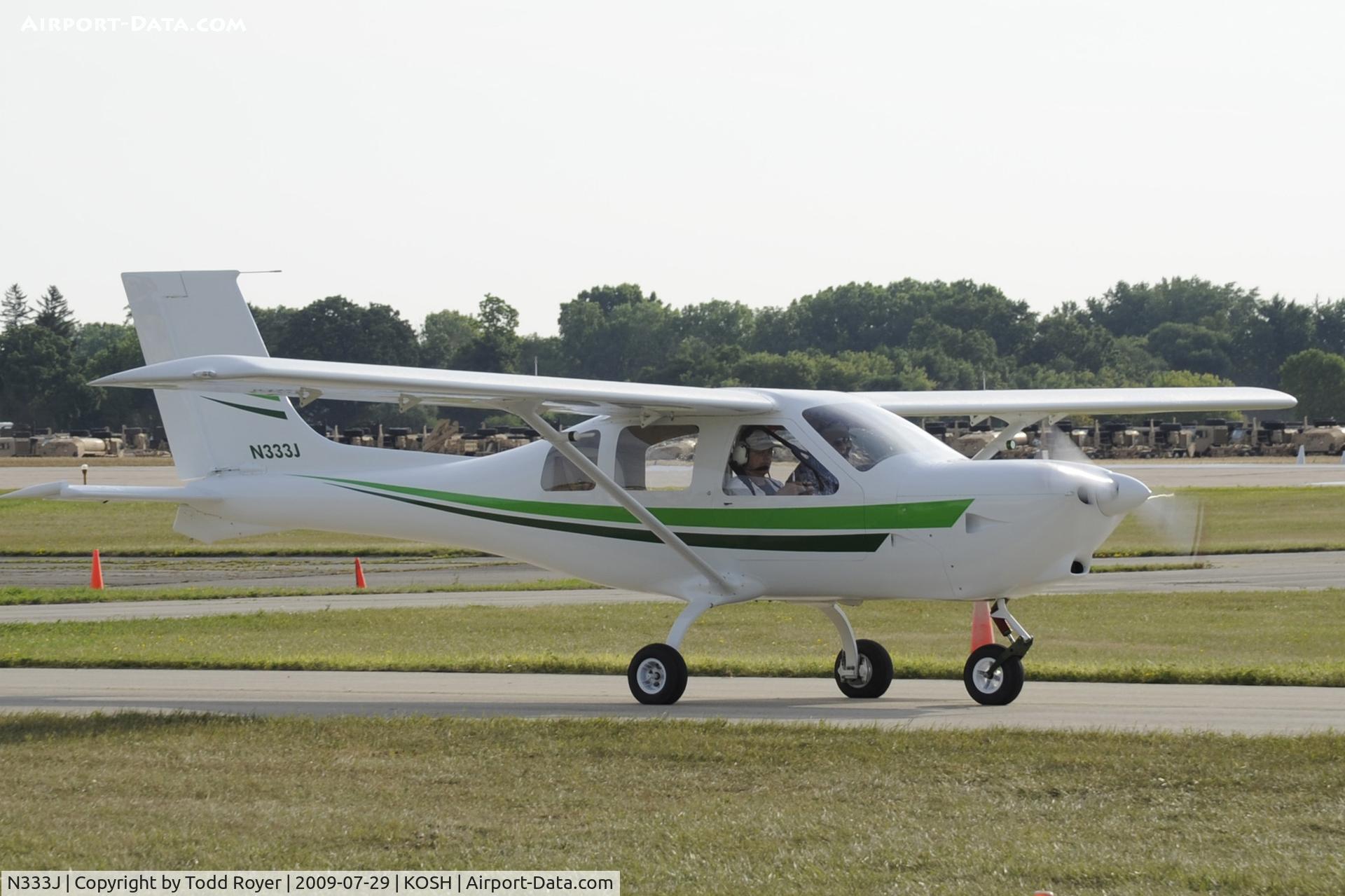 N333J, 2007 Jabiru J-250 C/N 333, Taxi for departure