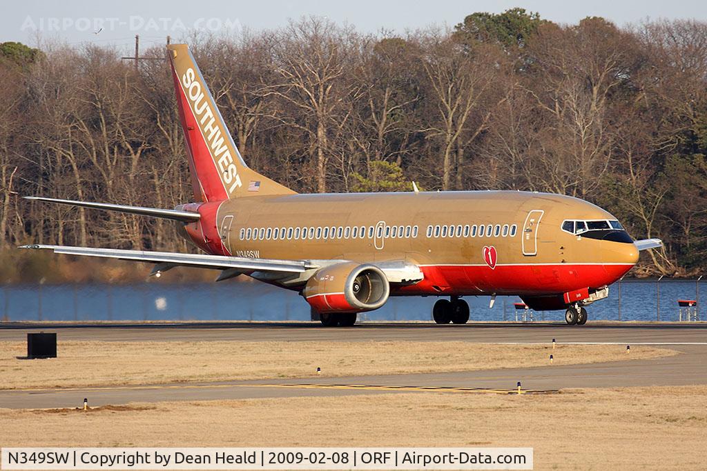 N349SW, 1989 Boeing 737-3H4 C/N 24408, Southwest Airlines N349SW (FLT SWA1649) on takeoff roll on RWY 23 enroute to Jacksonville Int'l (KJAX).