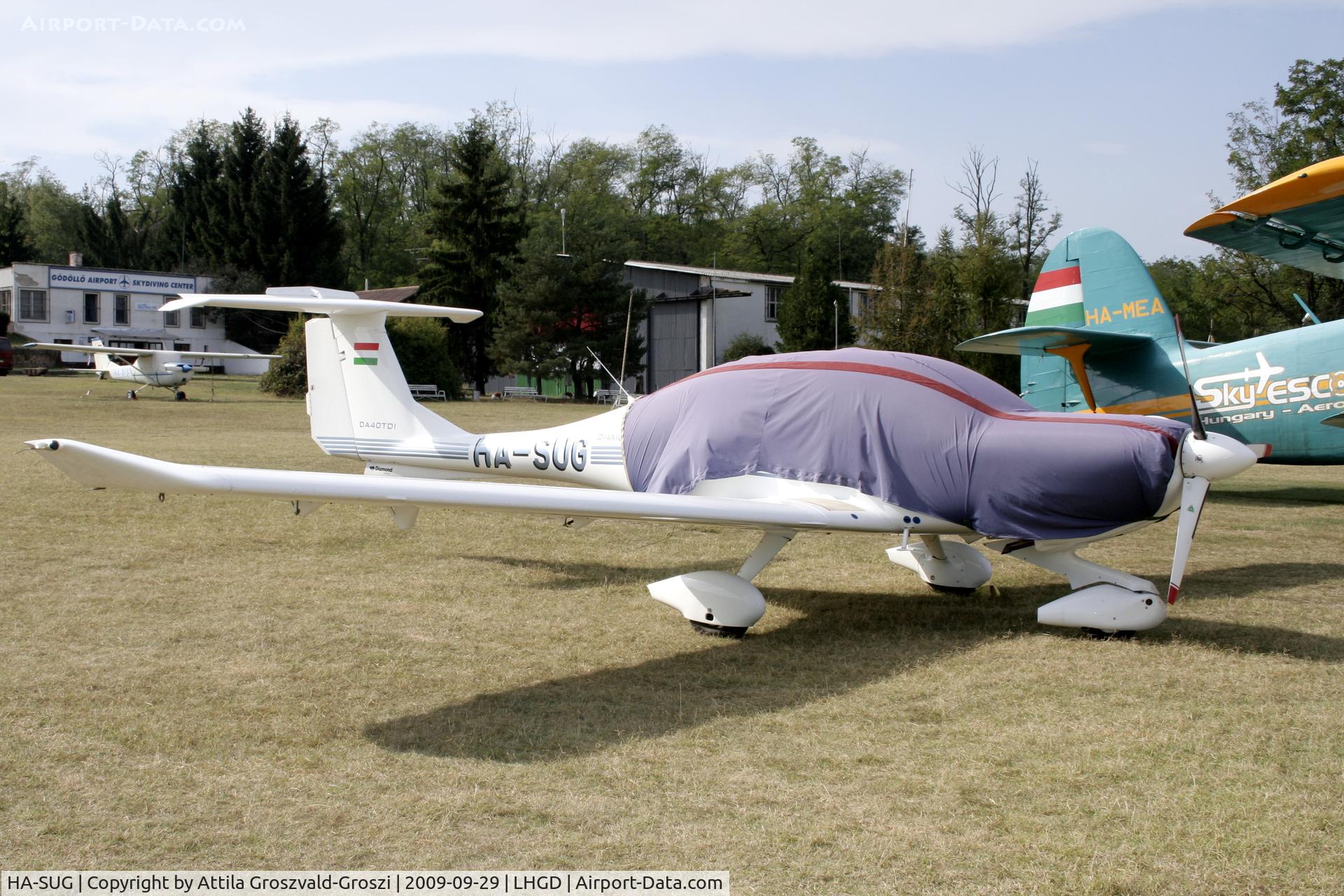 HA-SUG, 2003 Diamond DA-40TDI Diamond Star C/N D4.049, Gödöllö Airport, Hungary