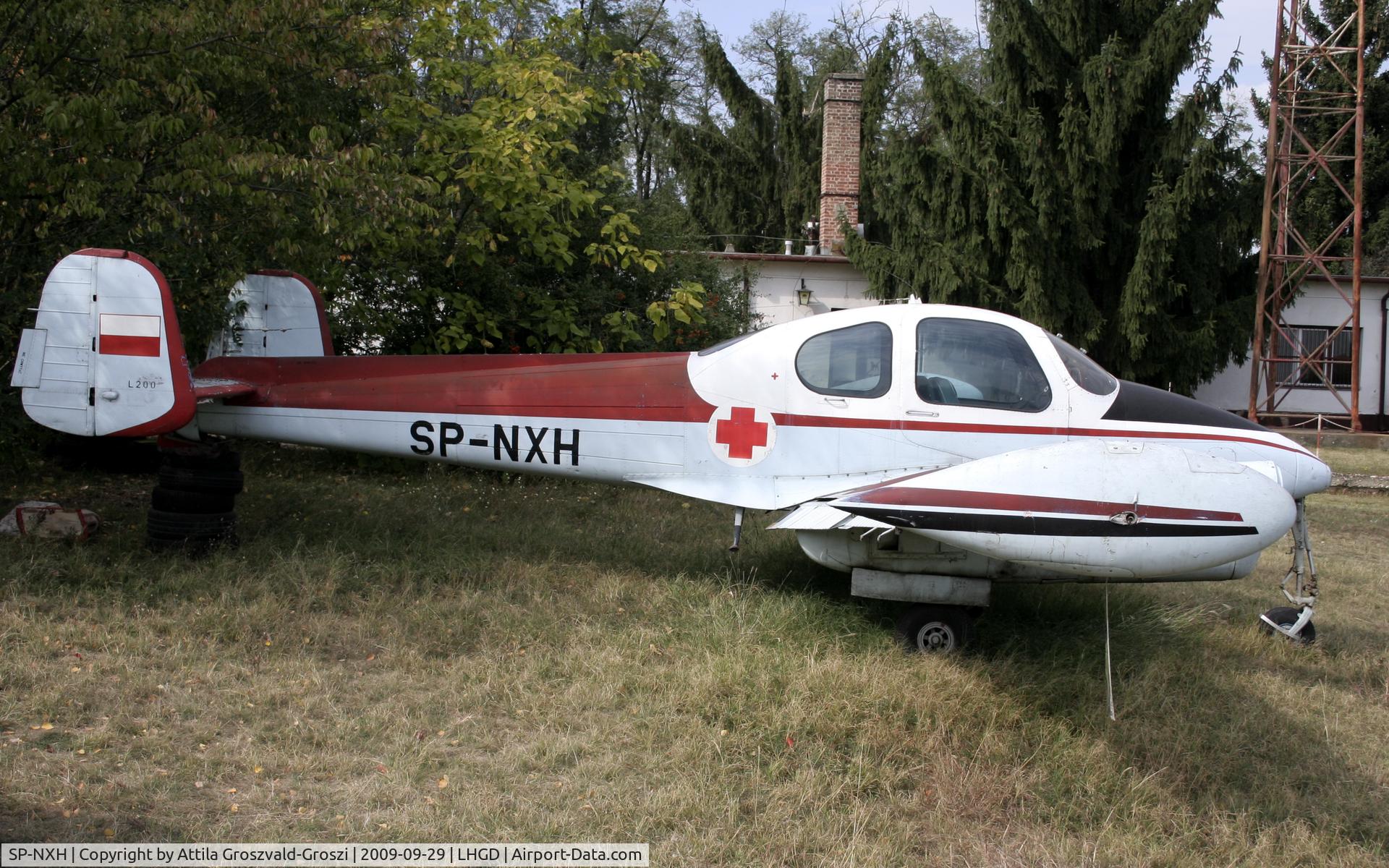 SP-NXH, 1962 Let L-200D Morava C/N 171304, Gödöllö Airport, Hungary