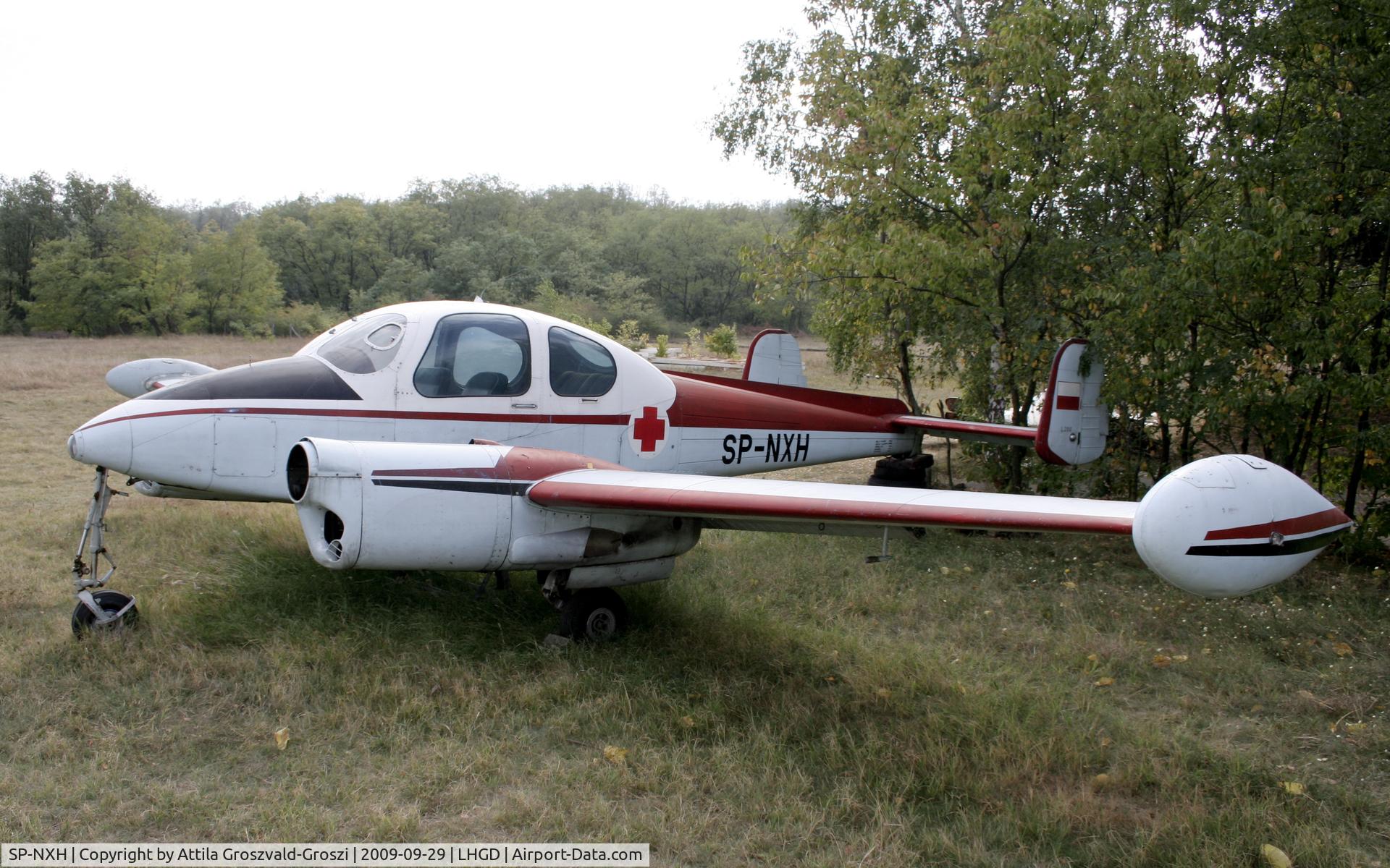 SP-NXH, 1962 Let L-200D Morava C/N 171304, Gödöllö Airport, Hungary