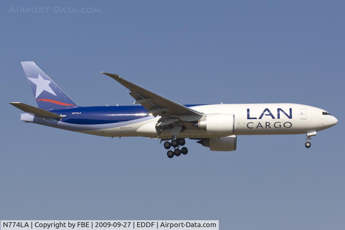 N774LA, 2009 Boeing 777-F6N C/N 37710, about to land