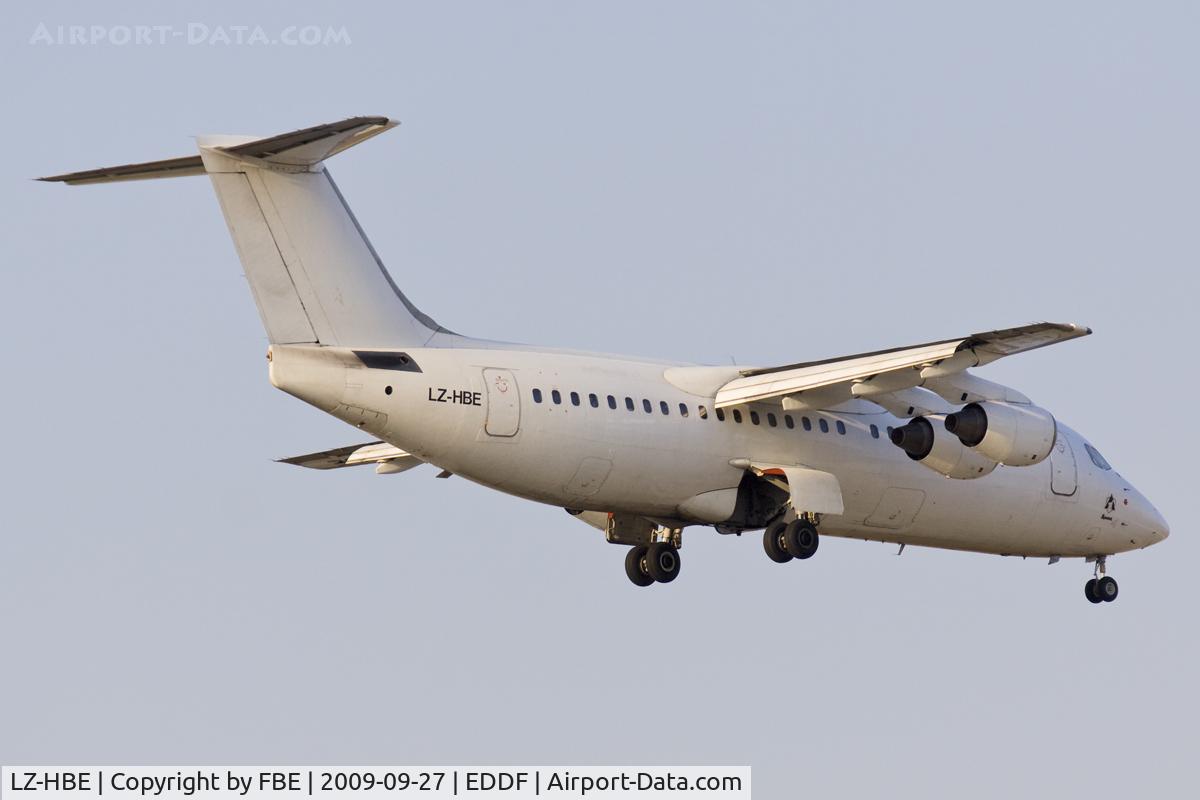 LZ-HBE, 1989 British Aerospace BAe.146-300 C/N E3131, short final RW25R