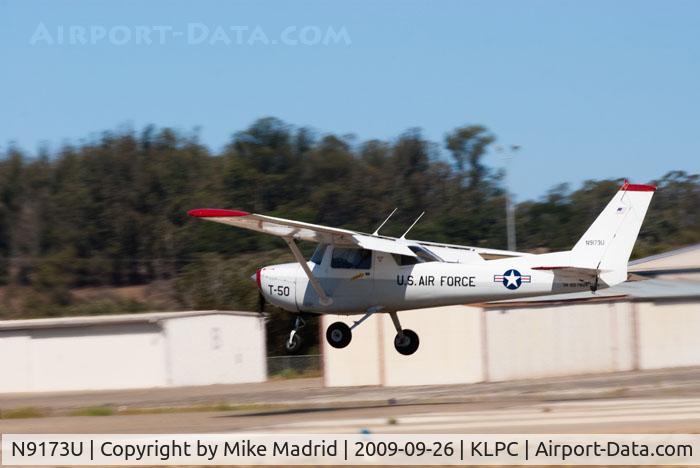 N9173U, 1976 Cessna 150M C/N 15078124, touching down