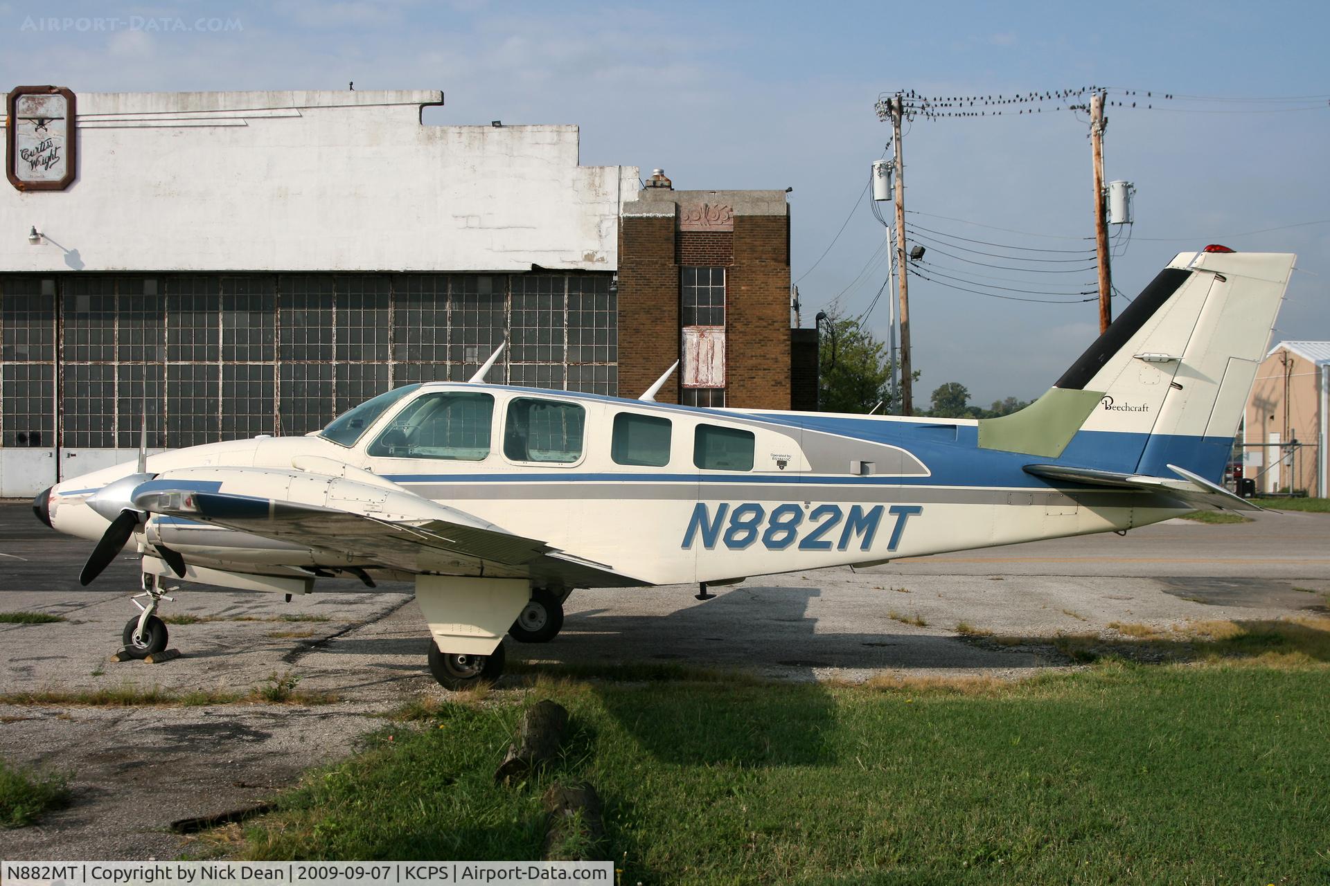 N882MT, 1982 Beech 58 Baron C/N TH1343, KCPS