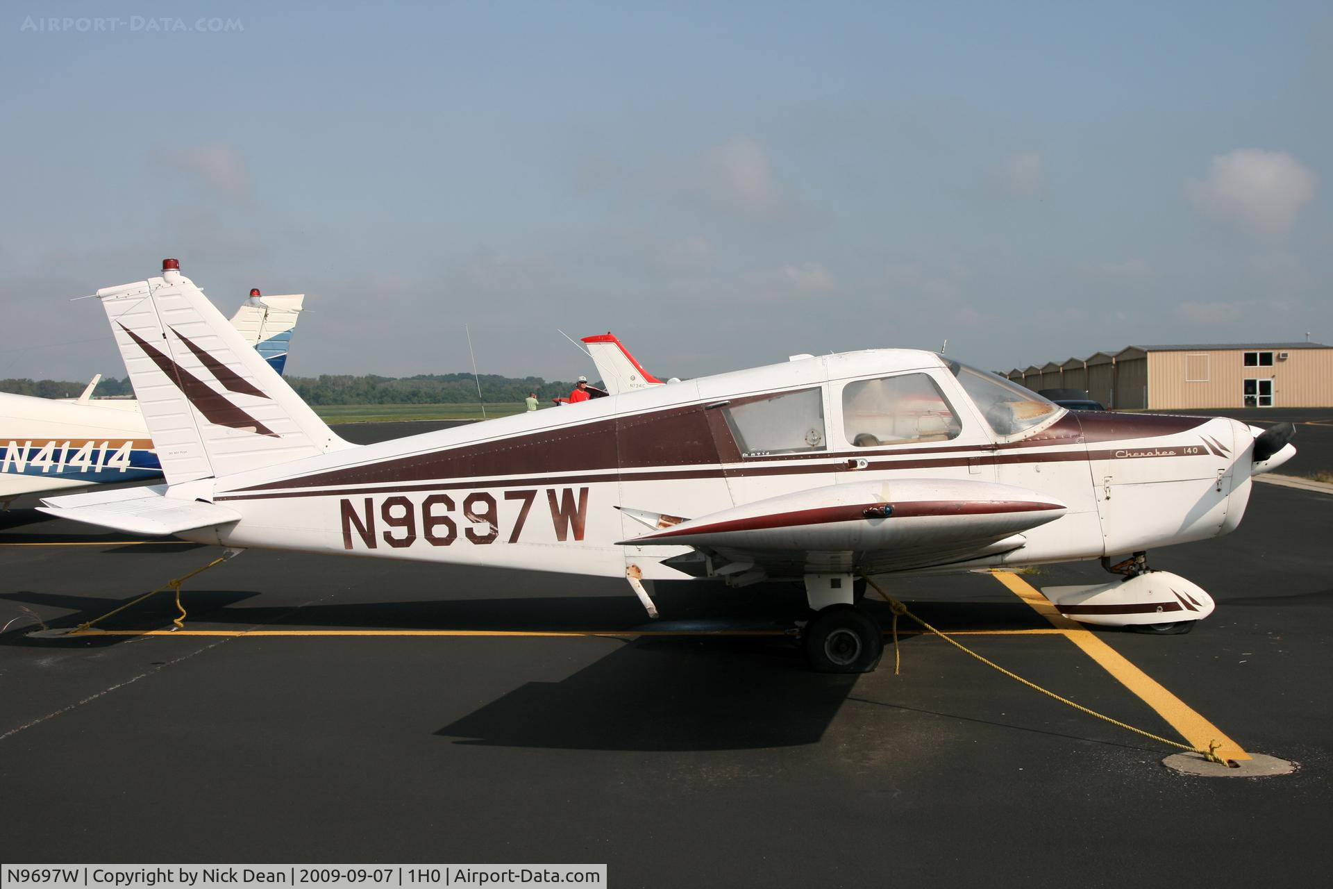 N9697W, 1967 Piper PA-28-140 C/N 28-23170, 1H0