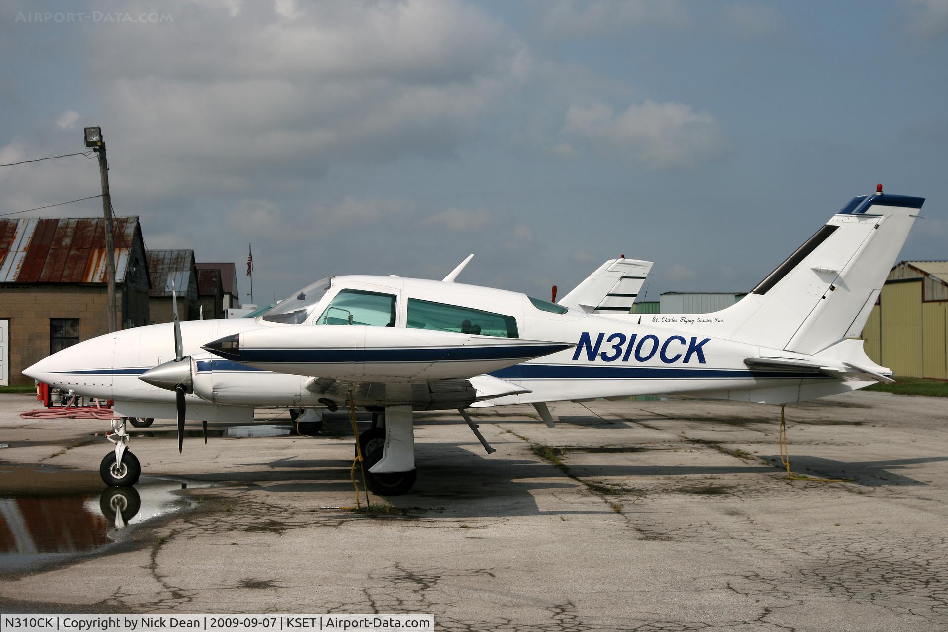 N310CK, 1980 Cessna 310R C/N 310R-1889, KSET
