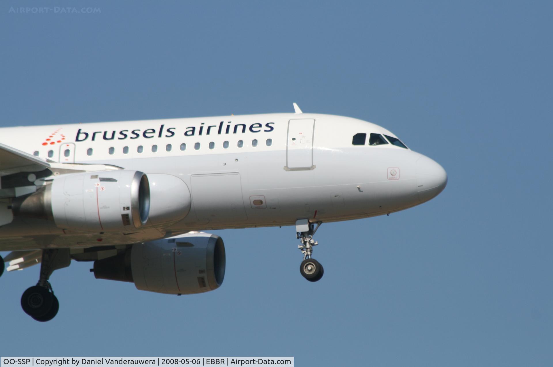 OO-SSP, 1996 Airbus A319-113 C/N 644, descending to rwy 02
