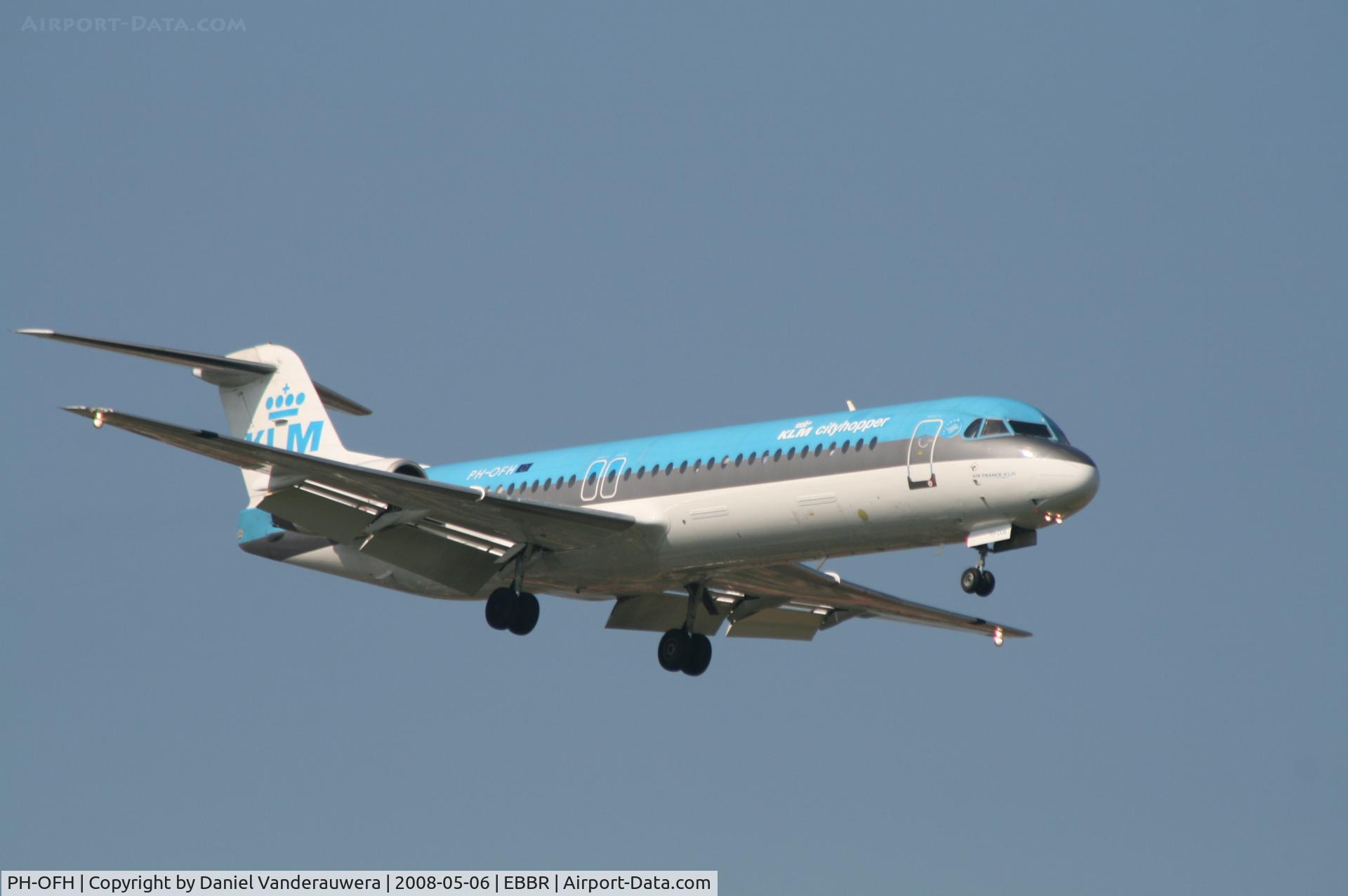PH-OFH, 1989 Fokker 100 (F-28-0100) C/N 11277, arrival of flight KL1723 to rwy 02